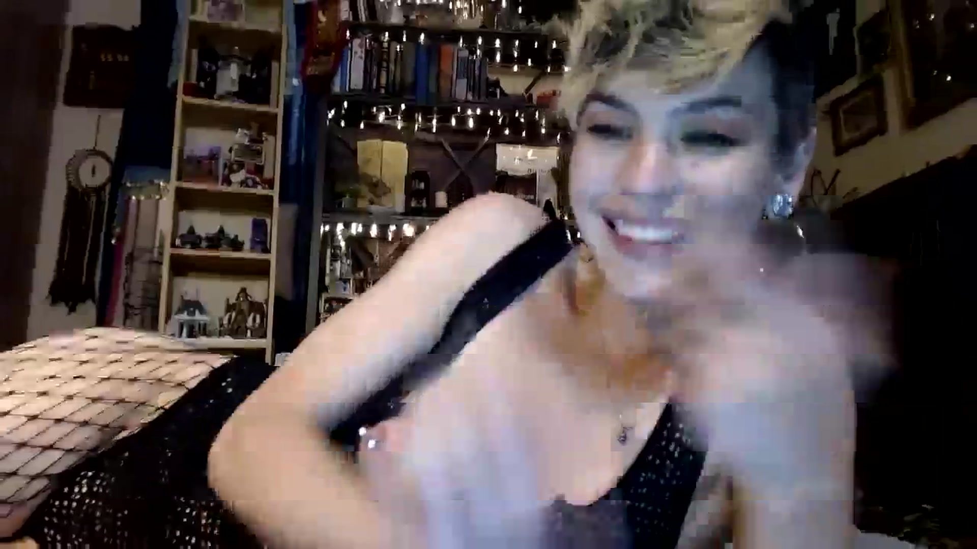 Gallery image thumbnail from Ancored's myfreecams stream on, 09/14/2023, 24:24 image 5 of 20