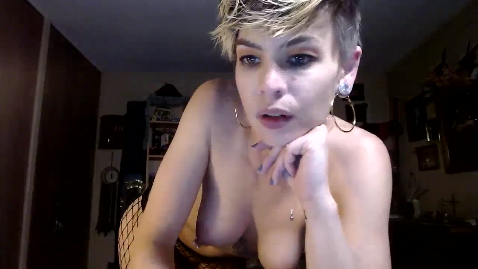Gallery image thumbnail from Ancored's myfreecams stream on, 09/14/2023, 01:16 image 20 of 20