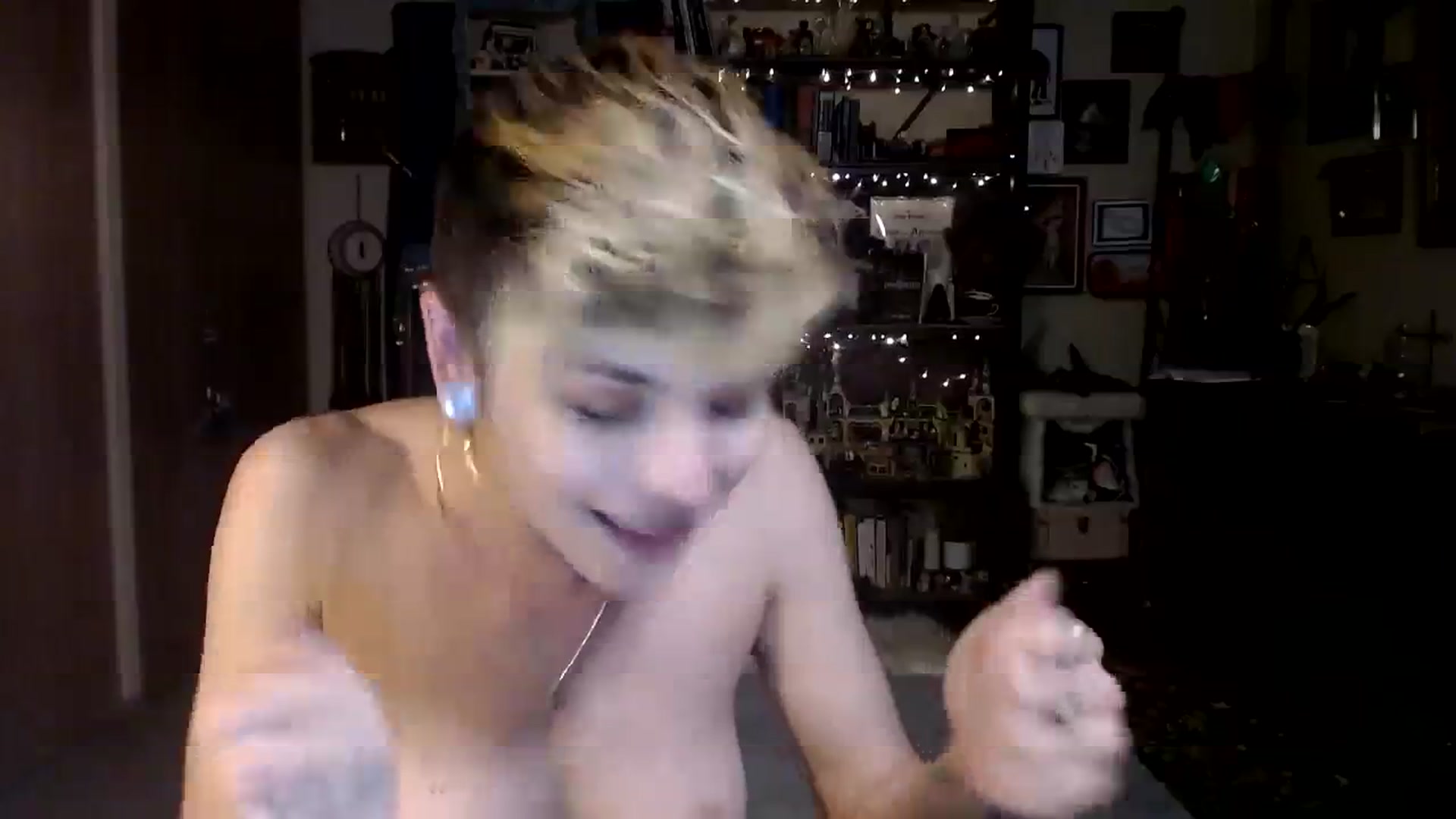 Gallery image thumbnail from Ancored's myfreecams stream on, 09/14/2023, 01:16 image 15 of 20
