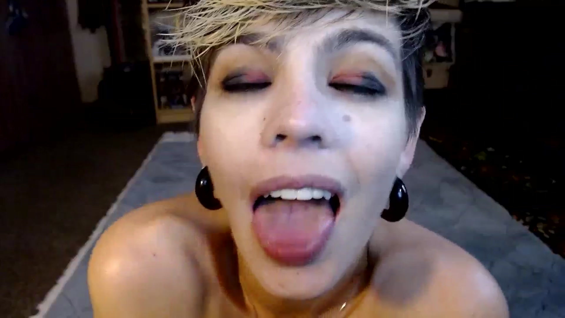 Gallery image thumbnail from Ancored's myfreecams stream on, 09/14/2023, 20:50 image 6 of 20