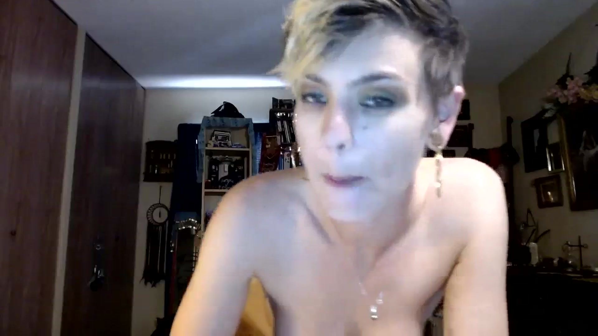 Gallery image thumbnail from Ancored's myfreecams stream on, 09/22/2023, 21:07 image 17 of 20