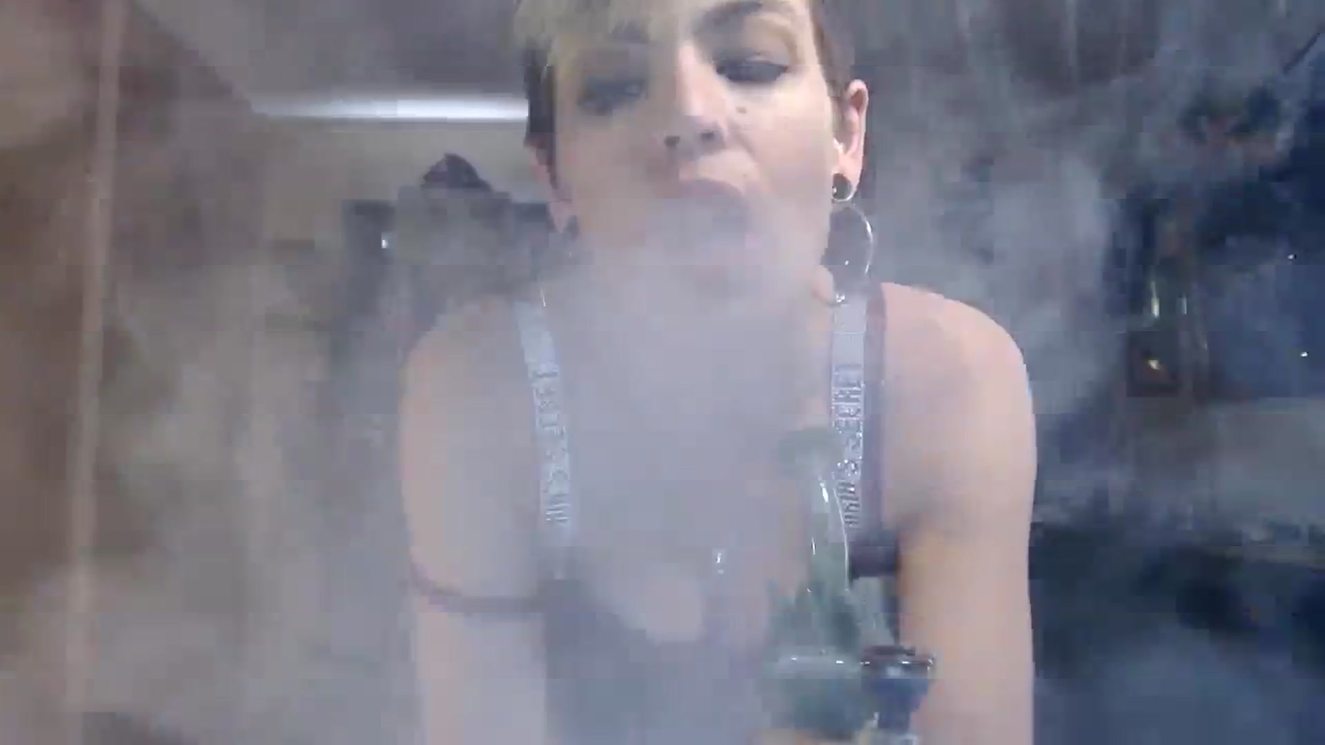 Gallery image thumbnail from Ancored's myfreecams stream on, 09/27/2023, 20:40 image 11 of 20
