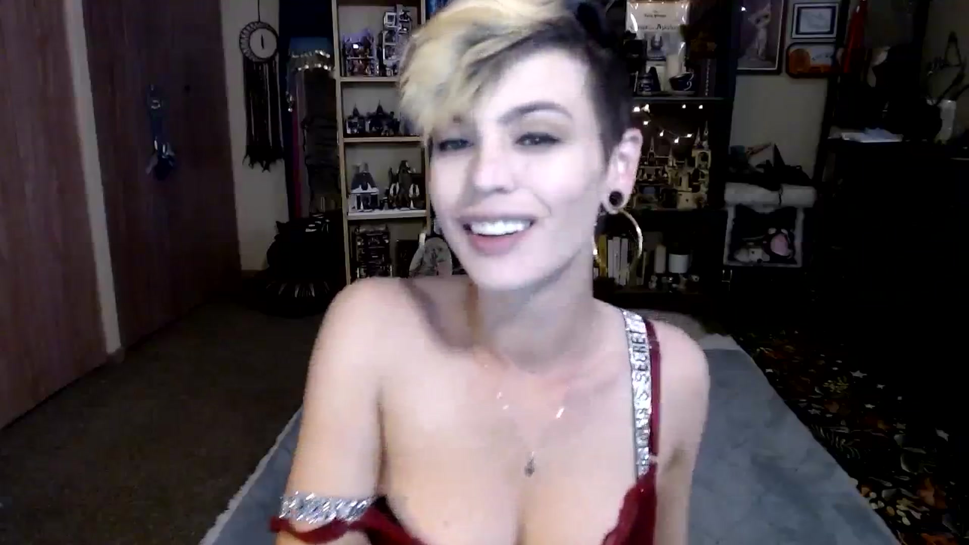 Gallery image thumbnail from Ancored's myfreecams stream on, 09/27/2023, 20:40 image 3 of 20