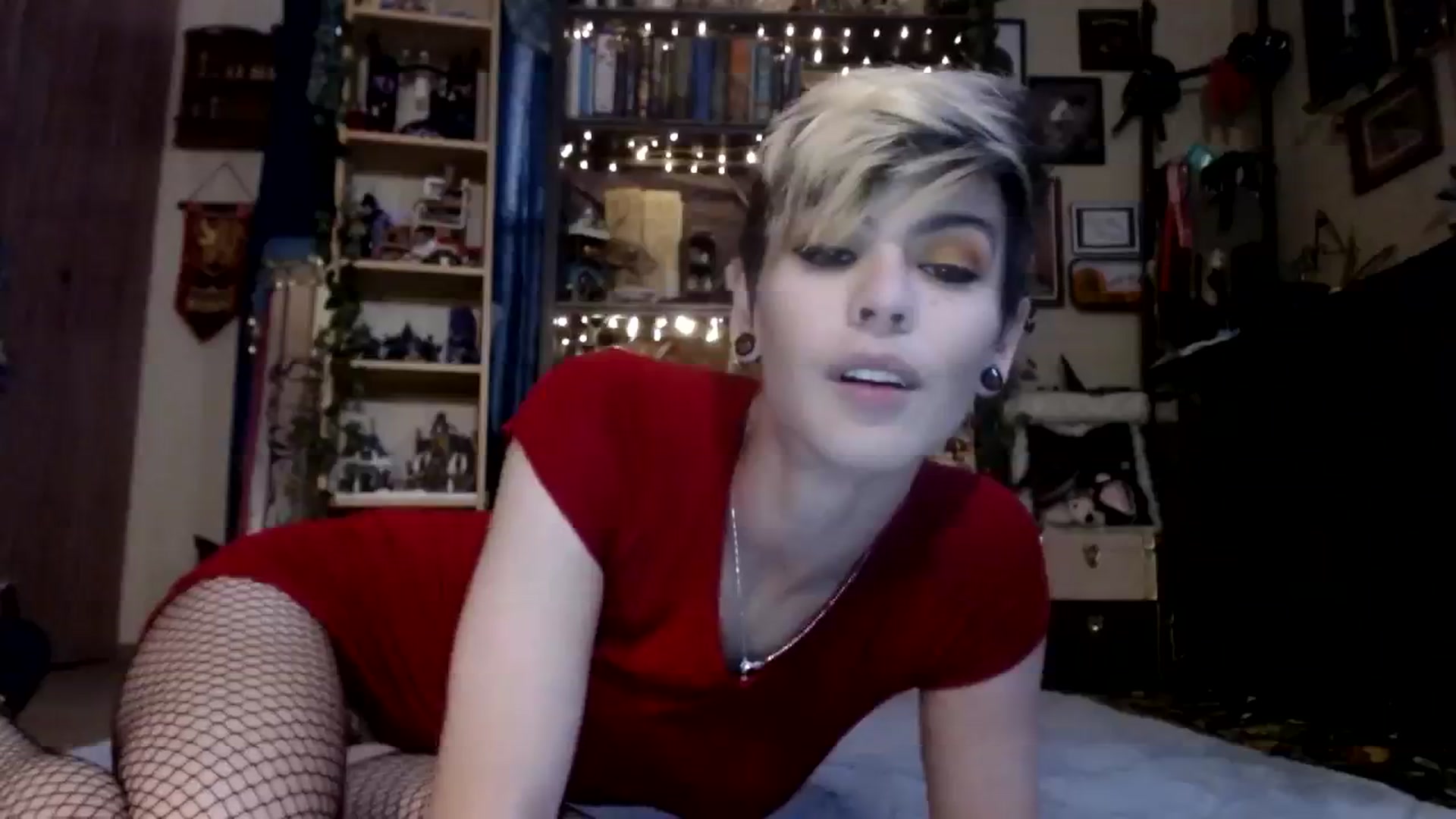 Gallery image thumbnail from Ancored's myfreecams stream on, 10/11/2023, 19:39 image 7 of 20