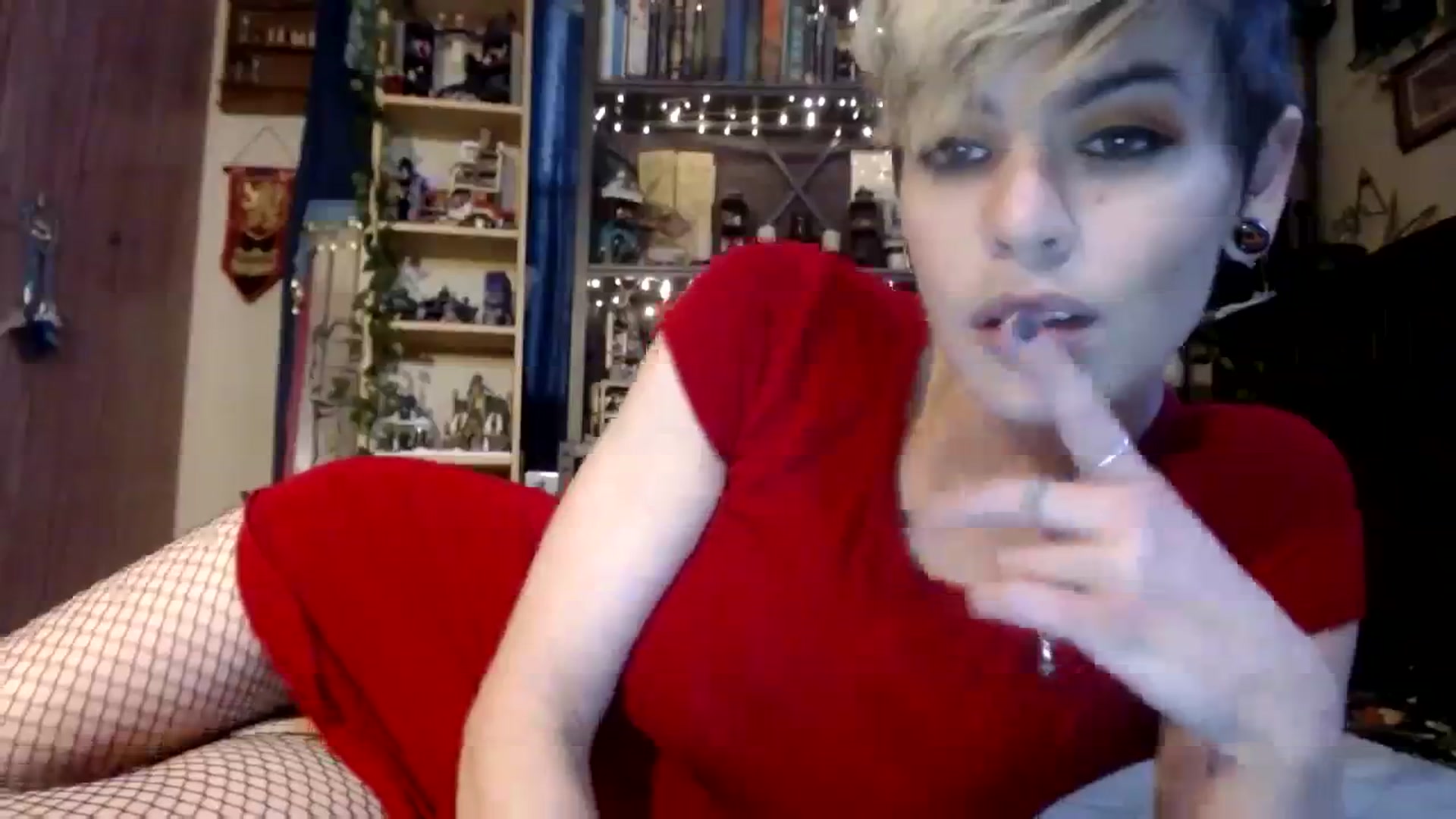 Gallery image thumbnail from Ancored's myfreecams stream on, 10/11/2023, 19:39 image 14 of 20