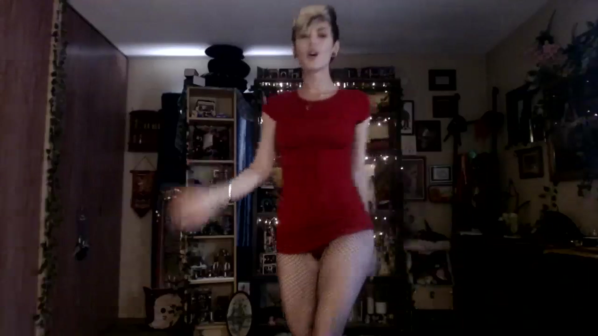 Gallery image thumbnail from Ancored's myfreecams stream on, 10/11/2023, 19:39 image 4 of 20