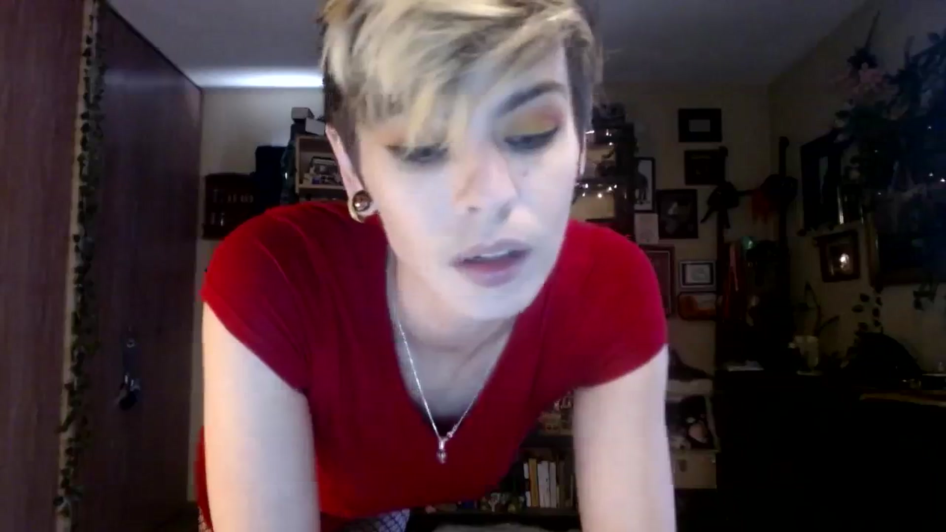 Gallery image thumbnail from Ancored's myfreecams stream on, 10/11/2023, 19:39 image 5 of 20