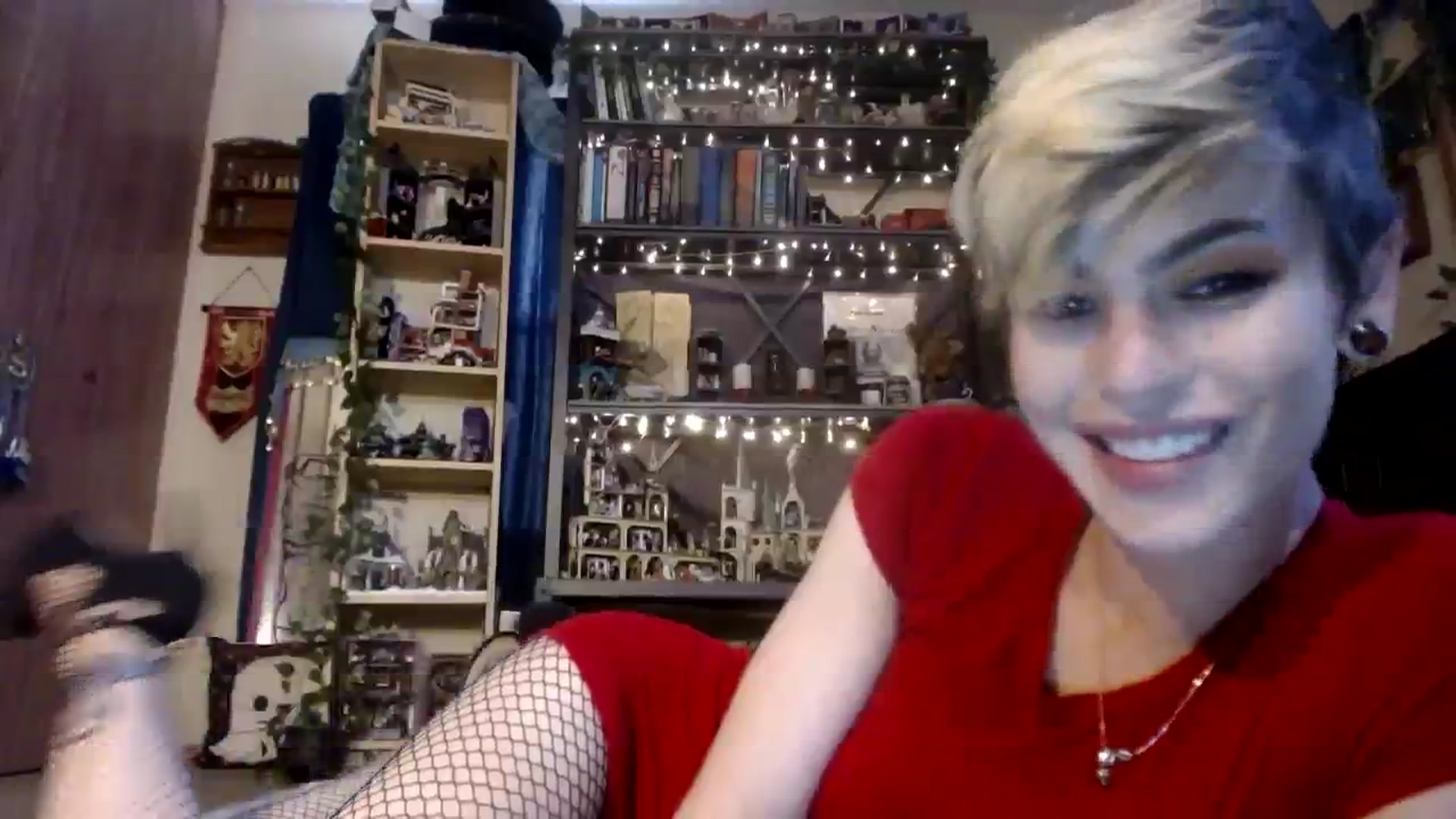 Gallery image thumbnail from Ancored's myfreecams stream on, 10/11/2023, 19:39 image 10 of 20