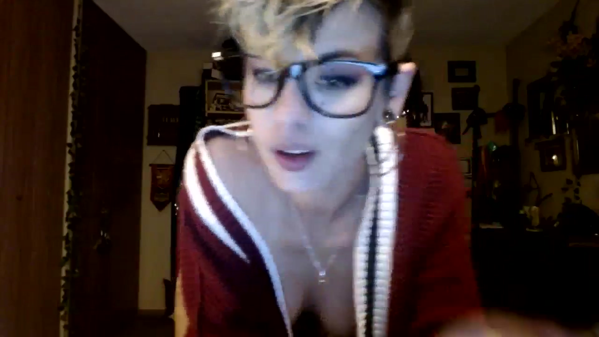 Gallery image thumbnail from Ancored's myfreecams stream on, 10/14/2023, 02:23 image 9 of 20