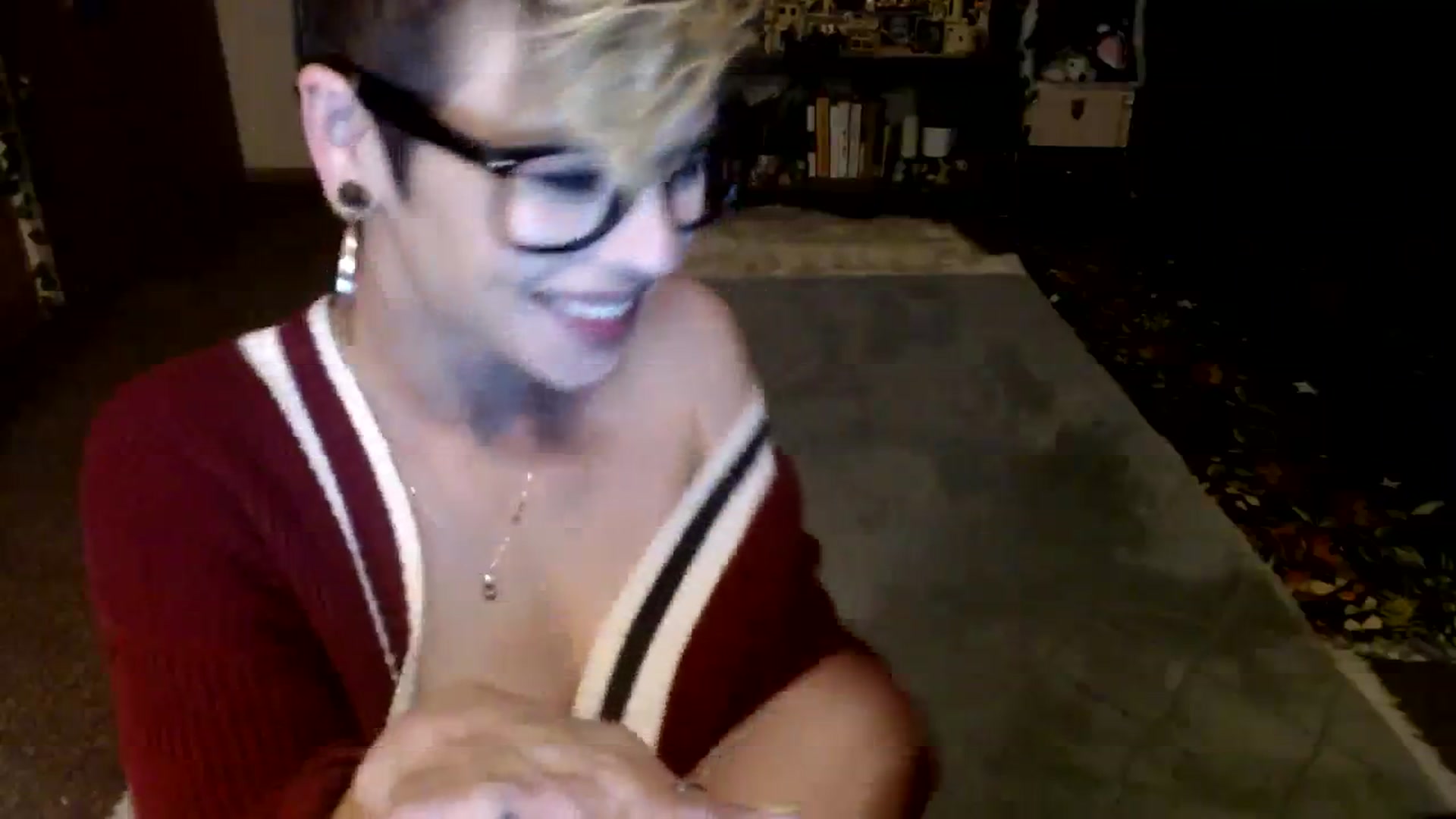 Gallery image thumbnail from Ancored's myfreecams stream on, 10/14/2023, 02:23 image 11 of 20