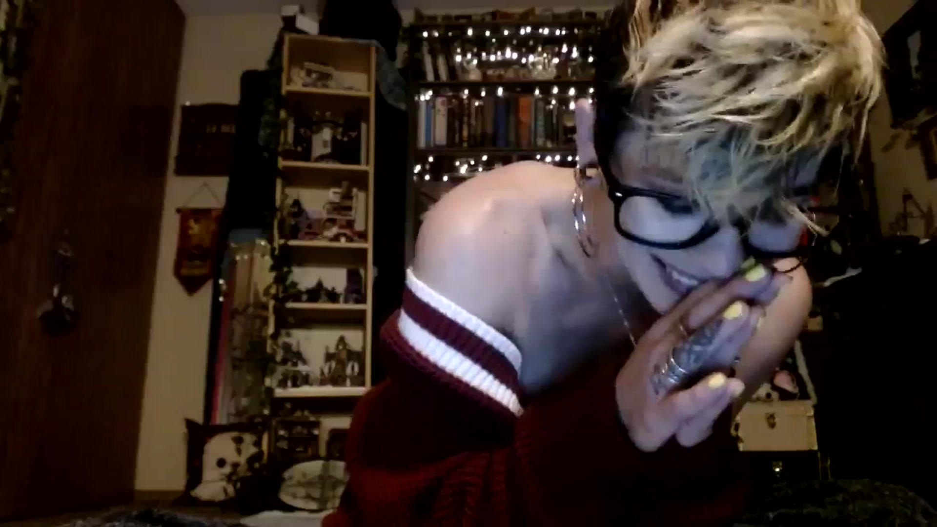 Gallery image thumbnail from Ancored's myfreecams stream on, 10/14/2023, 02:23 image 6 of 20