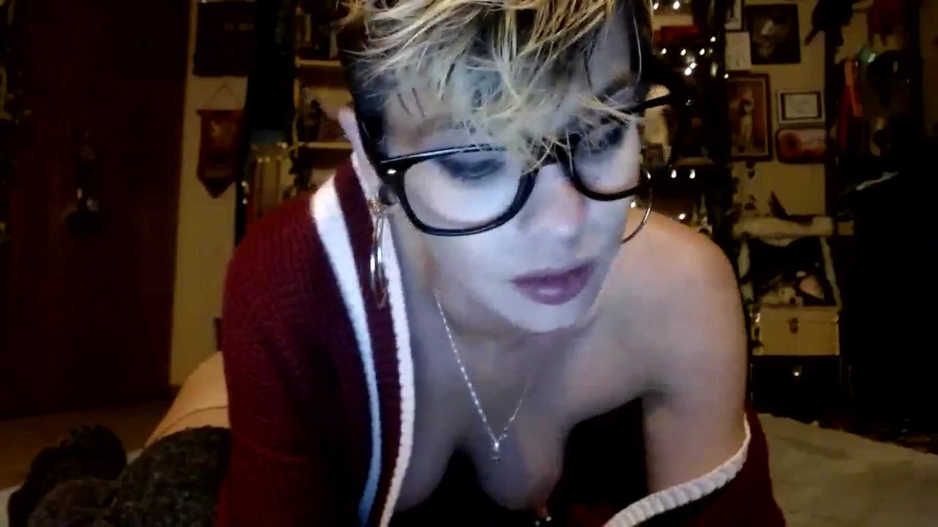 Gallery image thumbnail from Ancored's myfreecams stream on, 10/14/2023, 02:23 image 5 of 20