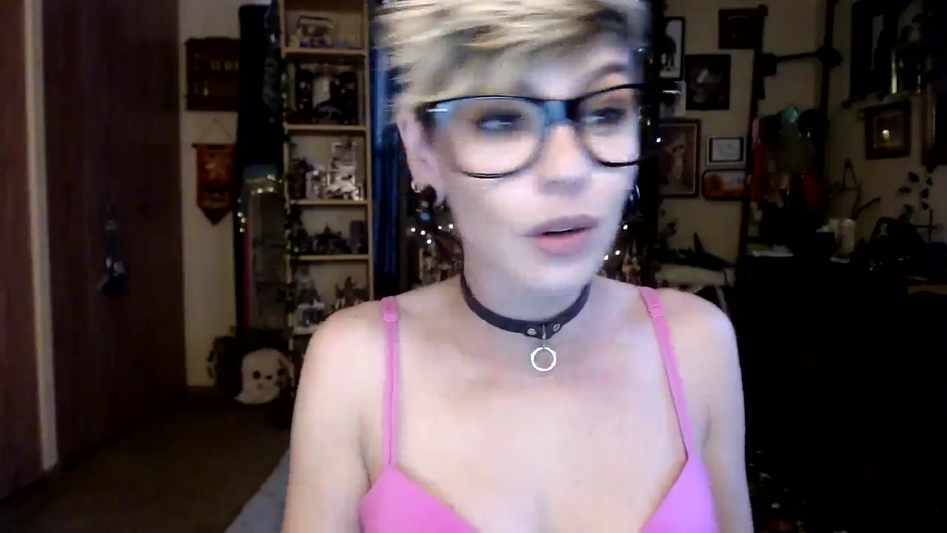 Gallery image thumbnail from Ancored's myfreecams stream on, 10/23/2023, 20:54 image 10 of 20