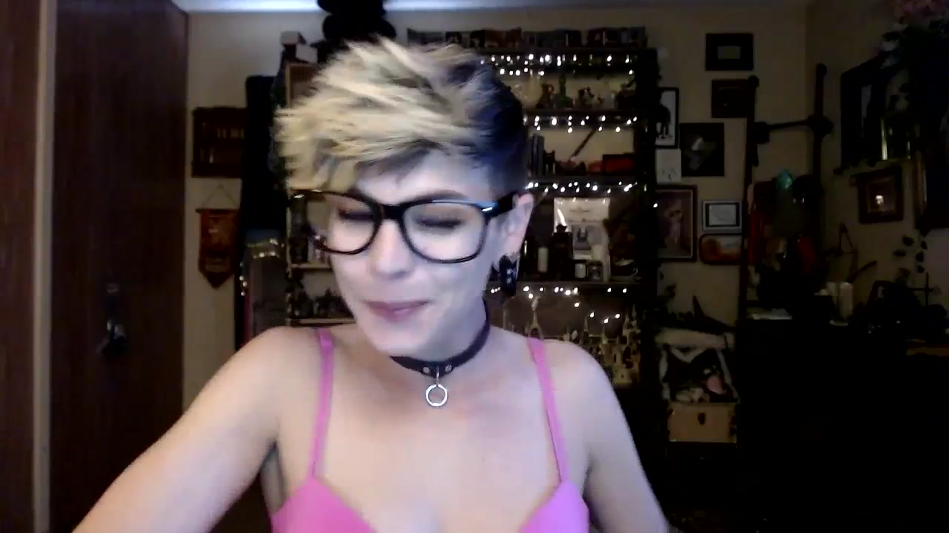 Gallery image thumbnail from Ancored's myfreecams stream on, 10/23/2023, 20:54 image 9 of 20