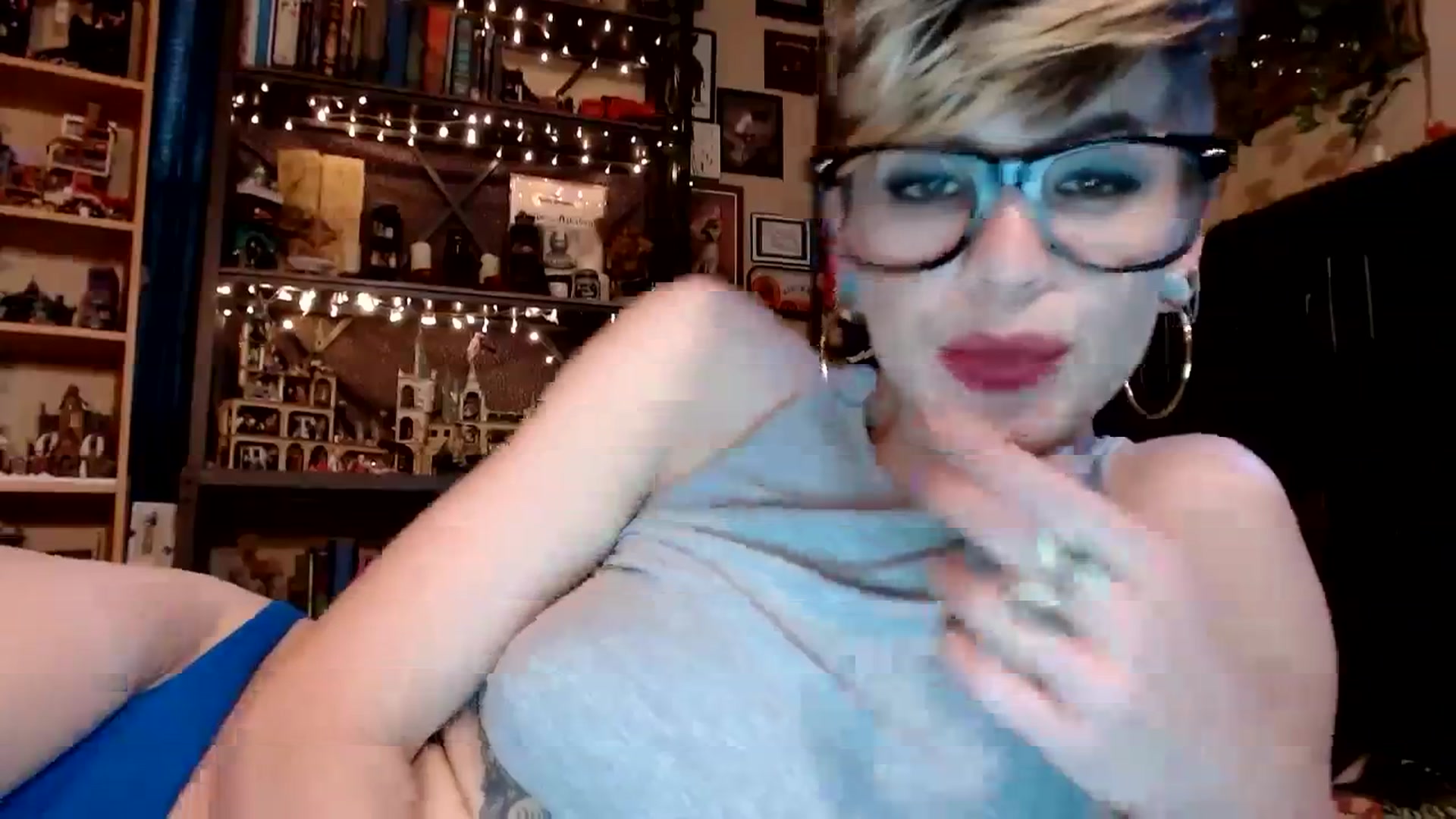 Gallery image thumbnail from Ancored's myfreecams stream on, 10/24/2023, 21:08 image 11 of 20