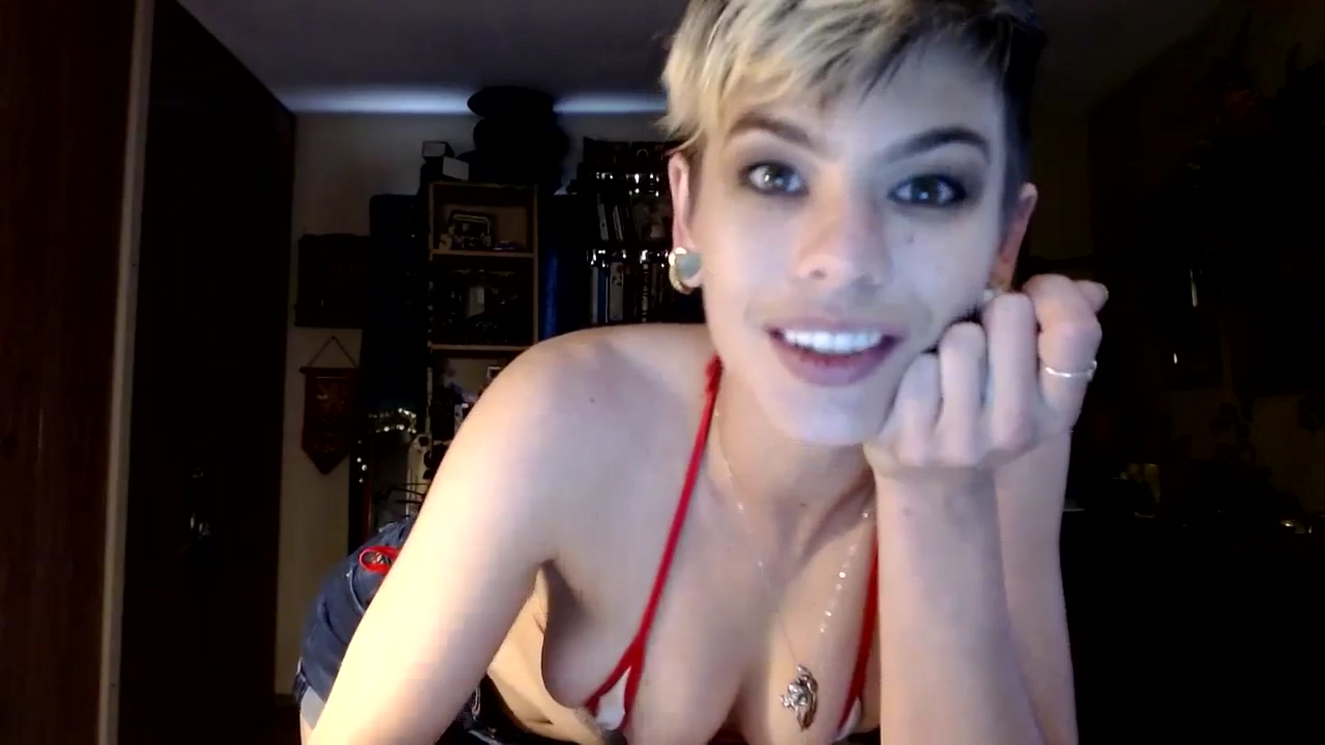 Gallery image thumbnail from Ancored's myfreecams stream on, 10/25/2023, 20:42 image 14 of 20
