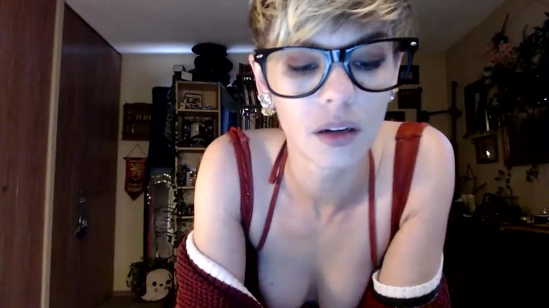 Gallery image thumbnail from Ancored's myfreecams stream on, 10/26/2023, 21:07 image 3 of 20