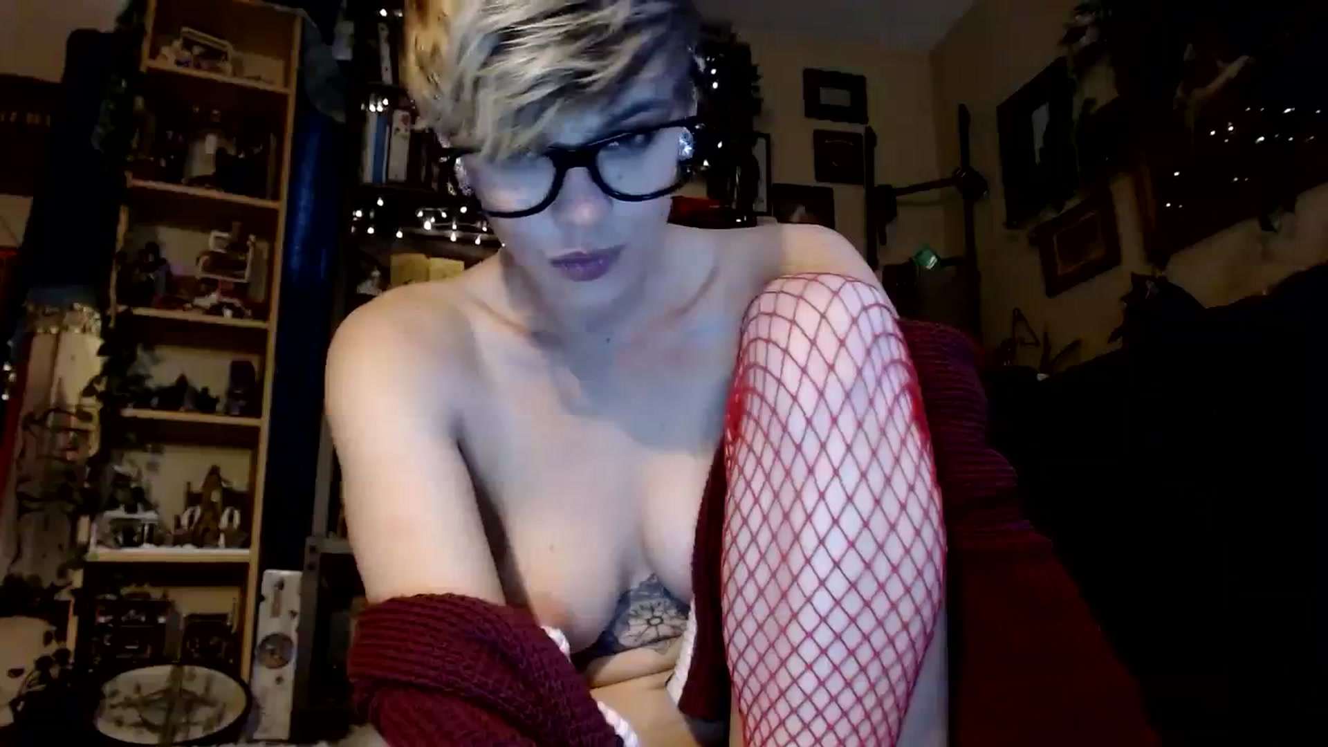 Gallery image thumbnail from Ancored's myfreecams stream on, 10/26/2023, 23:12 image 5 of 20