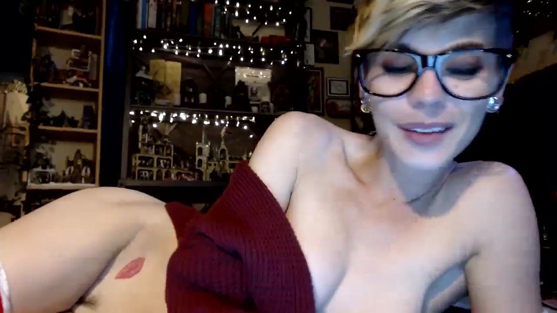 Gallery image thumbnail from Ancored's myfreecams stream on, 10/26/2023, 23:12 image 10 of 20