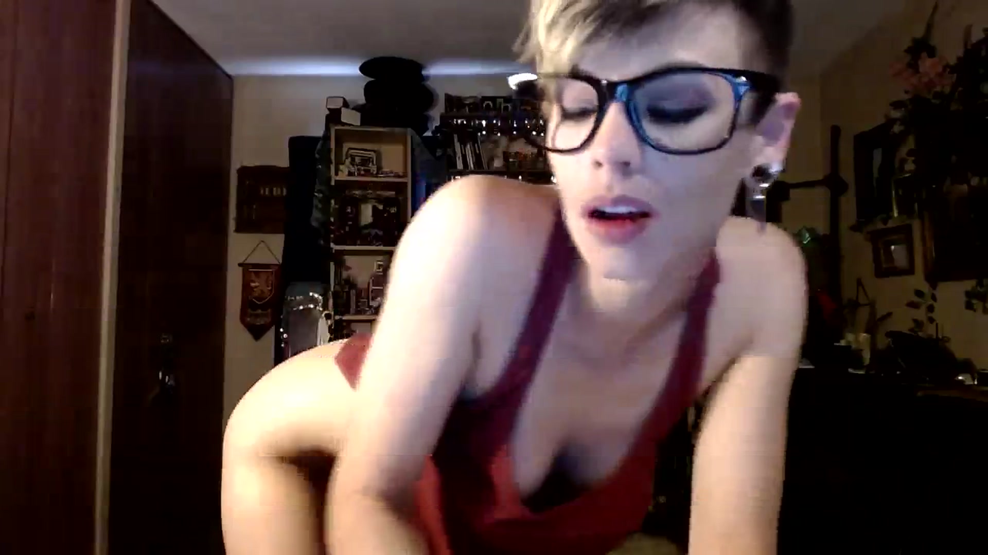 Gallery image thumbnail from Ancored's myfreecams stream on, 10/28/2023, 20:25 image 17 of 20