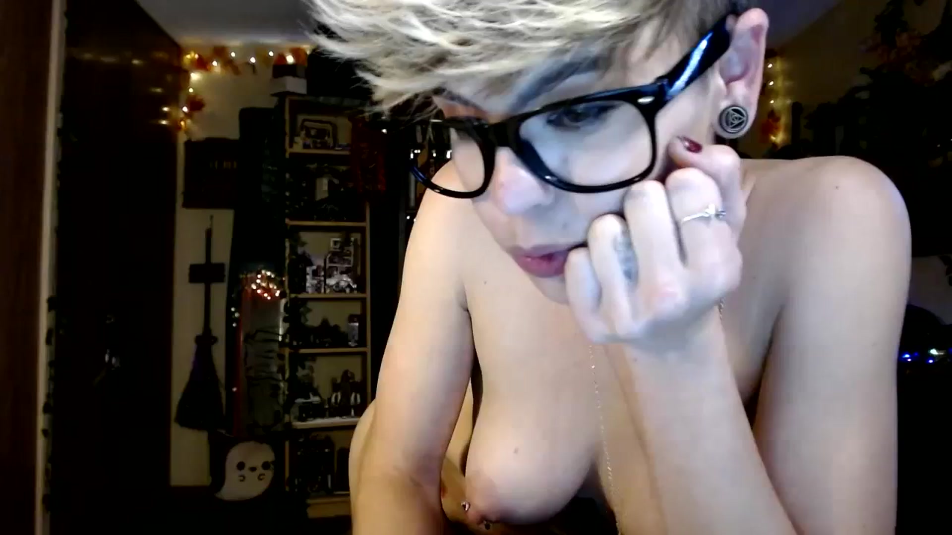 Gallery image thumbnail from Ancored's myfreecams stream on, 11/05/2023, 23:20 image 1 of 20