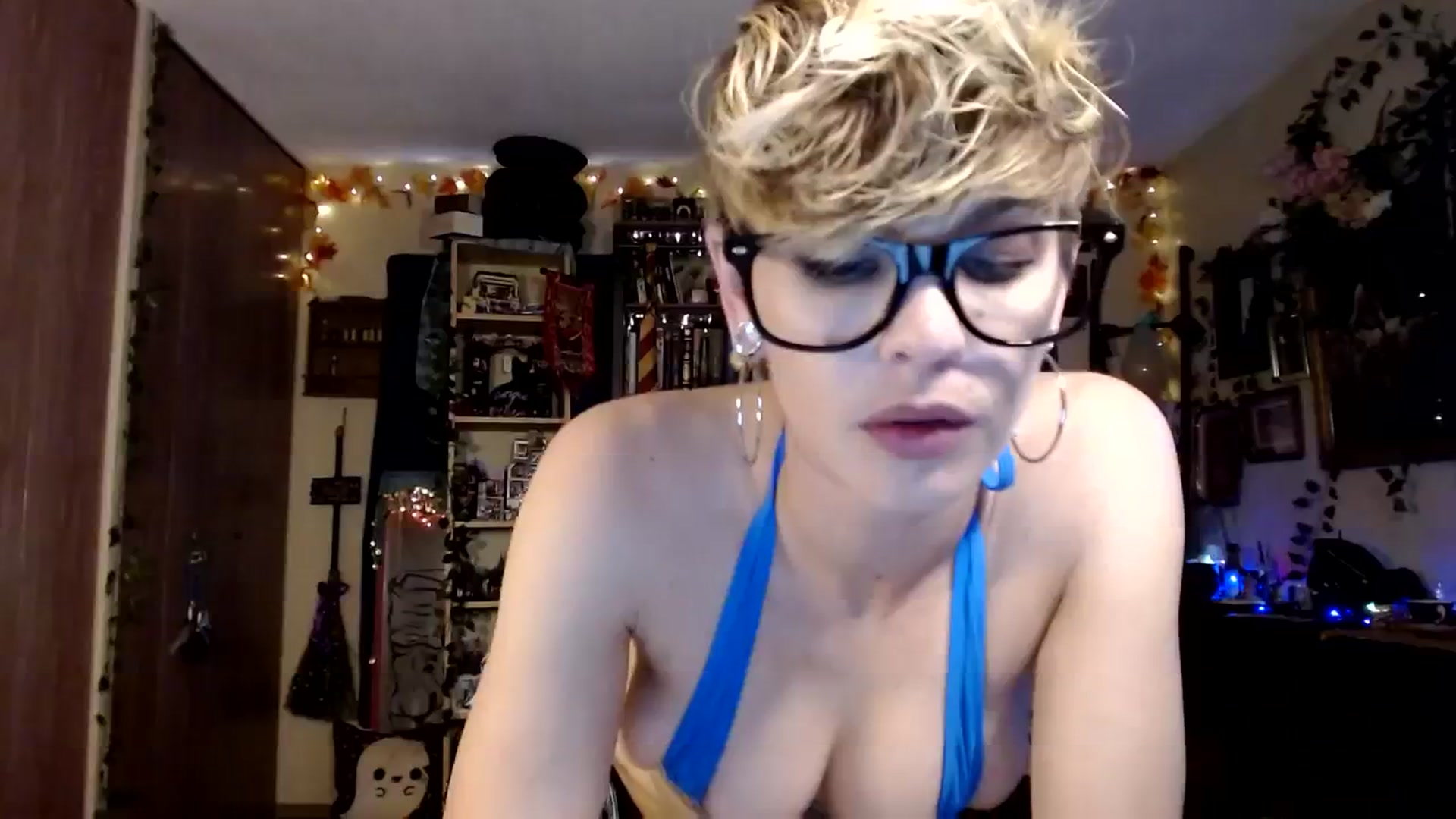Gallery image thumbnail from Ancored's myfreecams stream on, 11/07/2023, 23:11 image 11 of 20