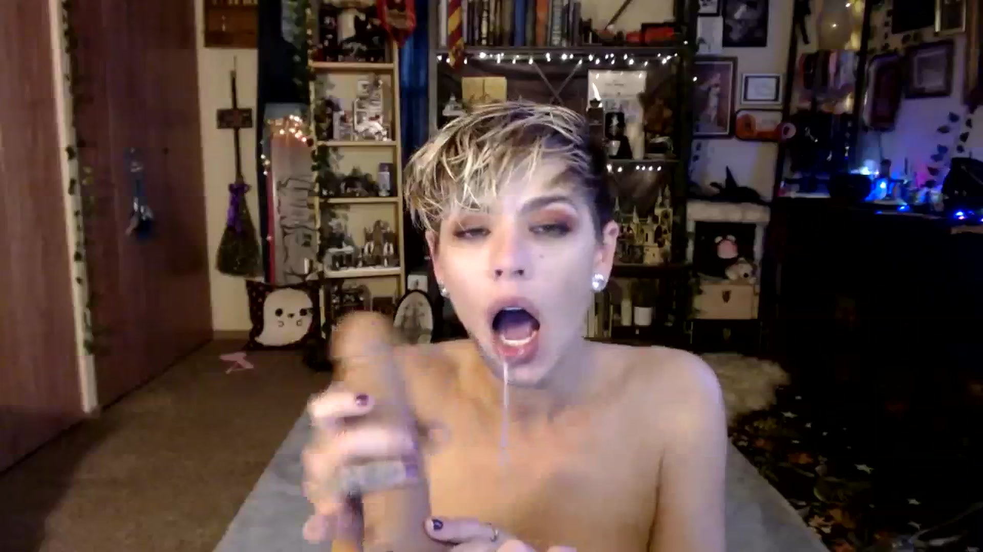 Gallery image thumbnail from Ancored's myfreecams stream on, 11/09/2023, 22:58 image 3 of 20