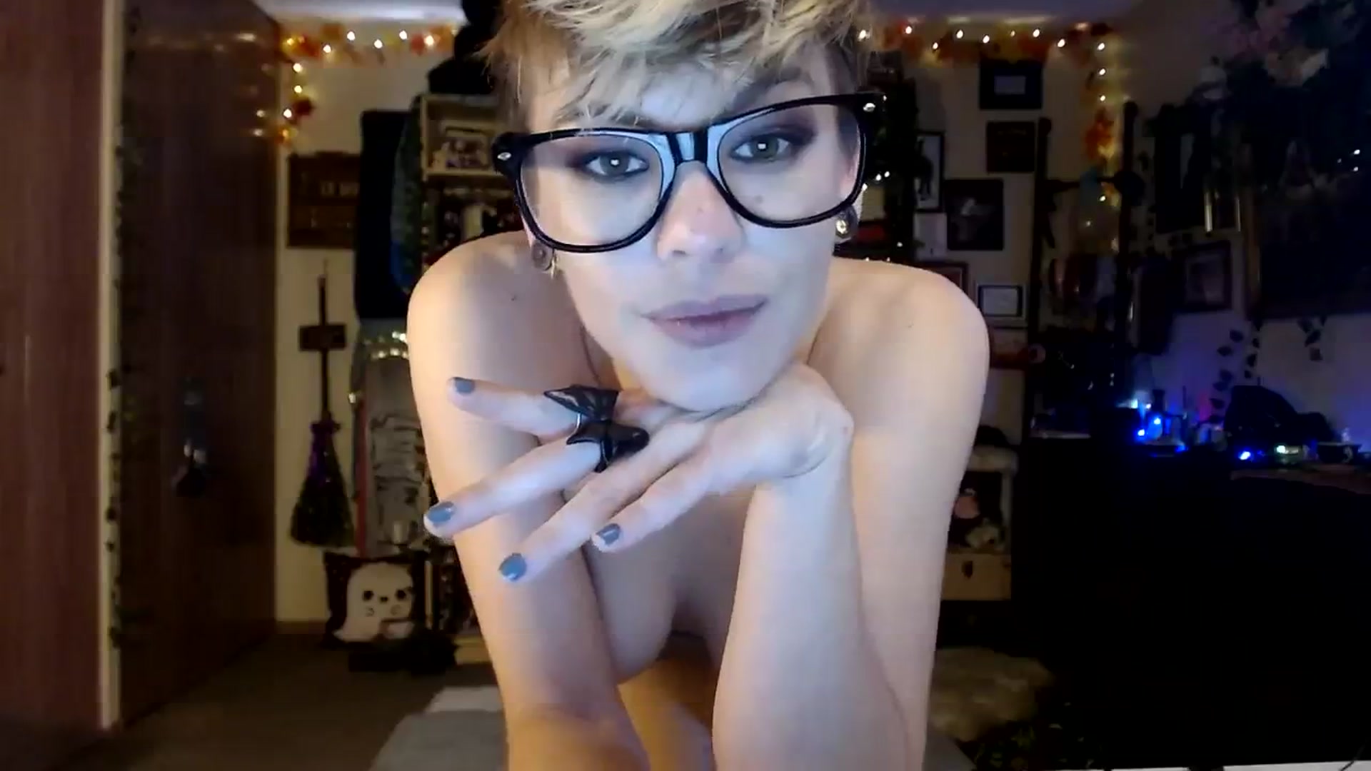 Gallery image thumbnail from Ancored's myfreecams stream on, 11/15/2023, 20:27 image 20 of 20