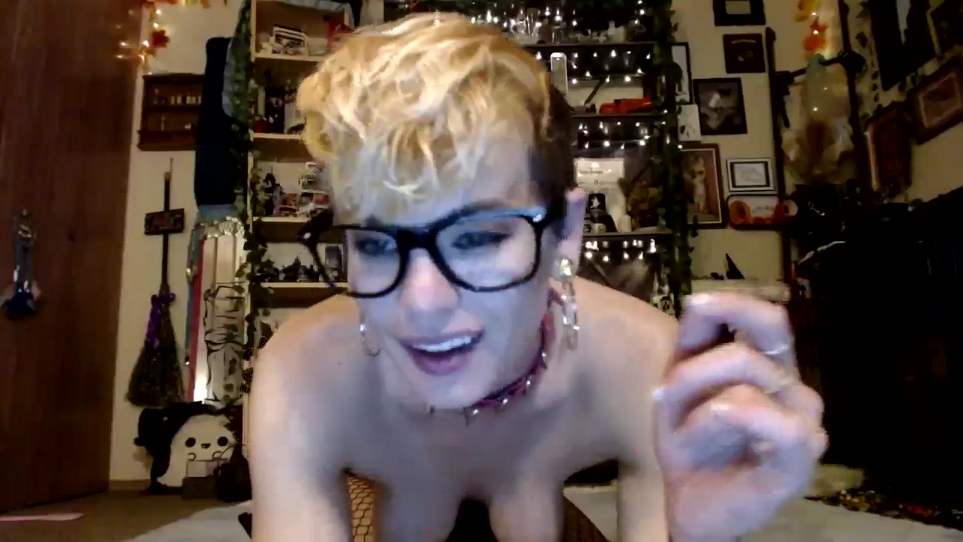 Gallery image thumbnail from Ancored's myfreecams stream on, 11/21/2023, 01:41 image 2 of 20