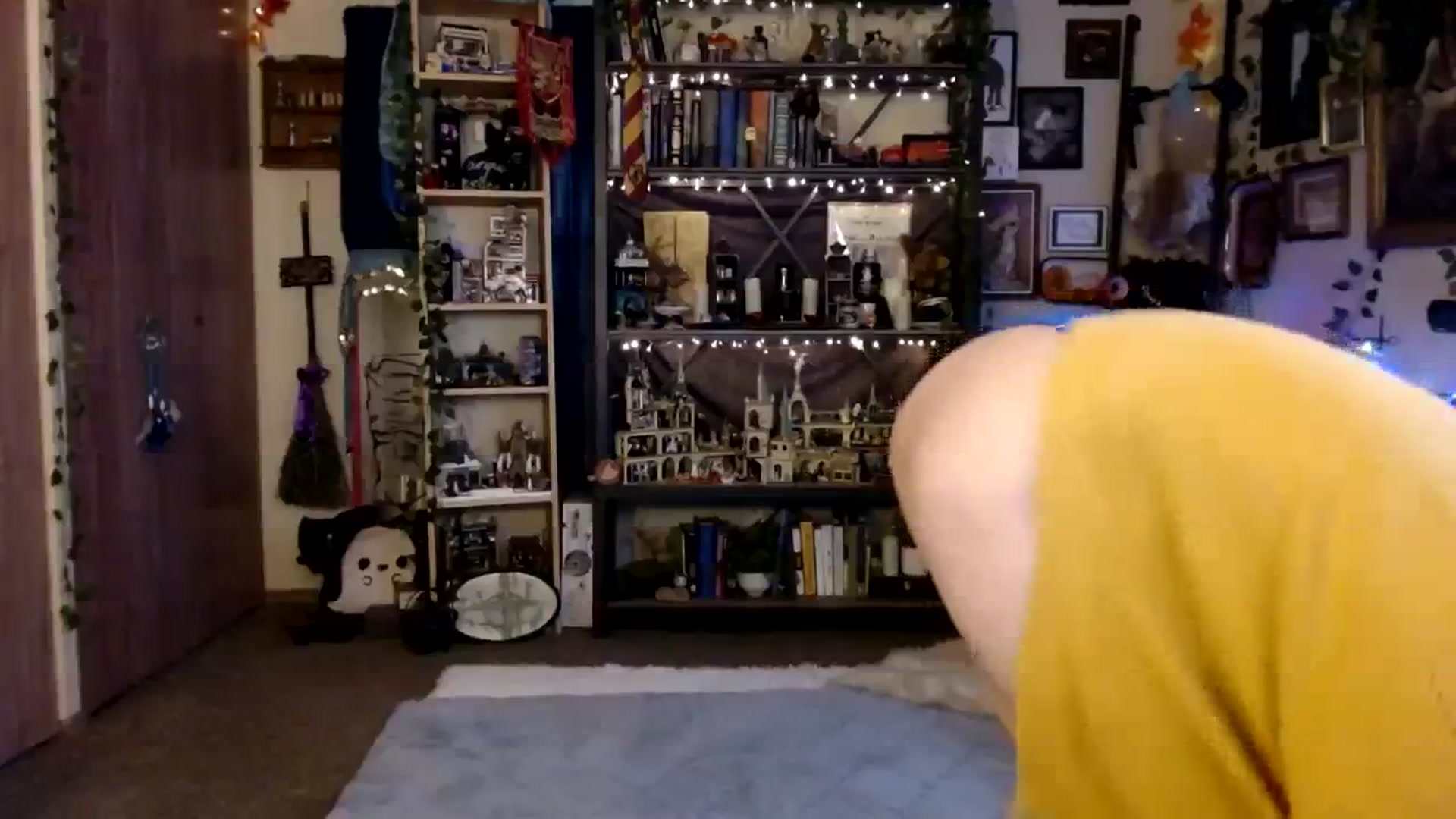 Gallery image thumbnail from Ancored's myfreecams stream on, 11/23/2023, 21:14 image 19 of 20
