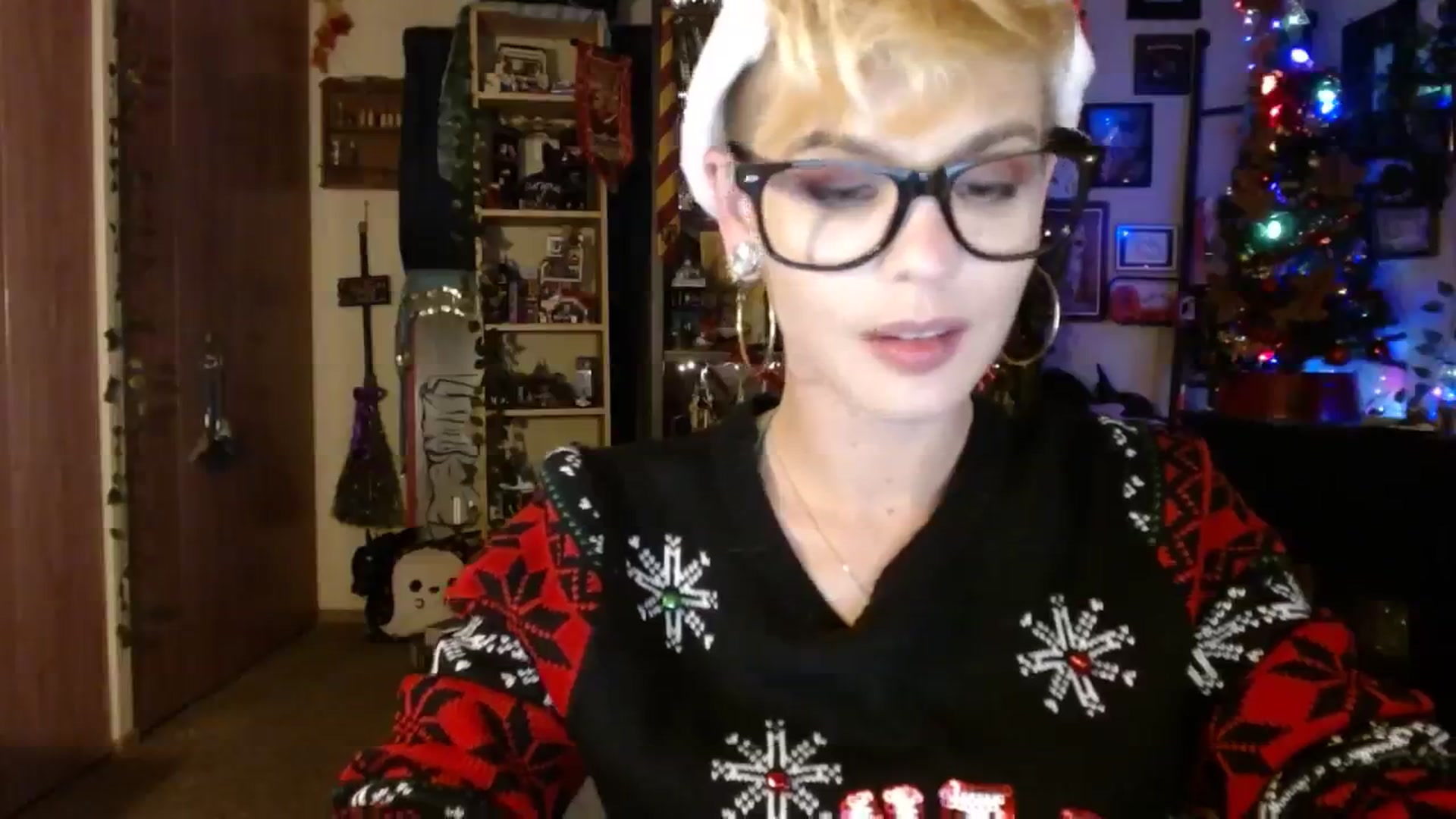 Gallery image thumbnail from Ancored's myfreecams stream on, 12/24/2023, 23:41 image 6 of 20