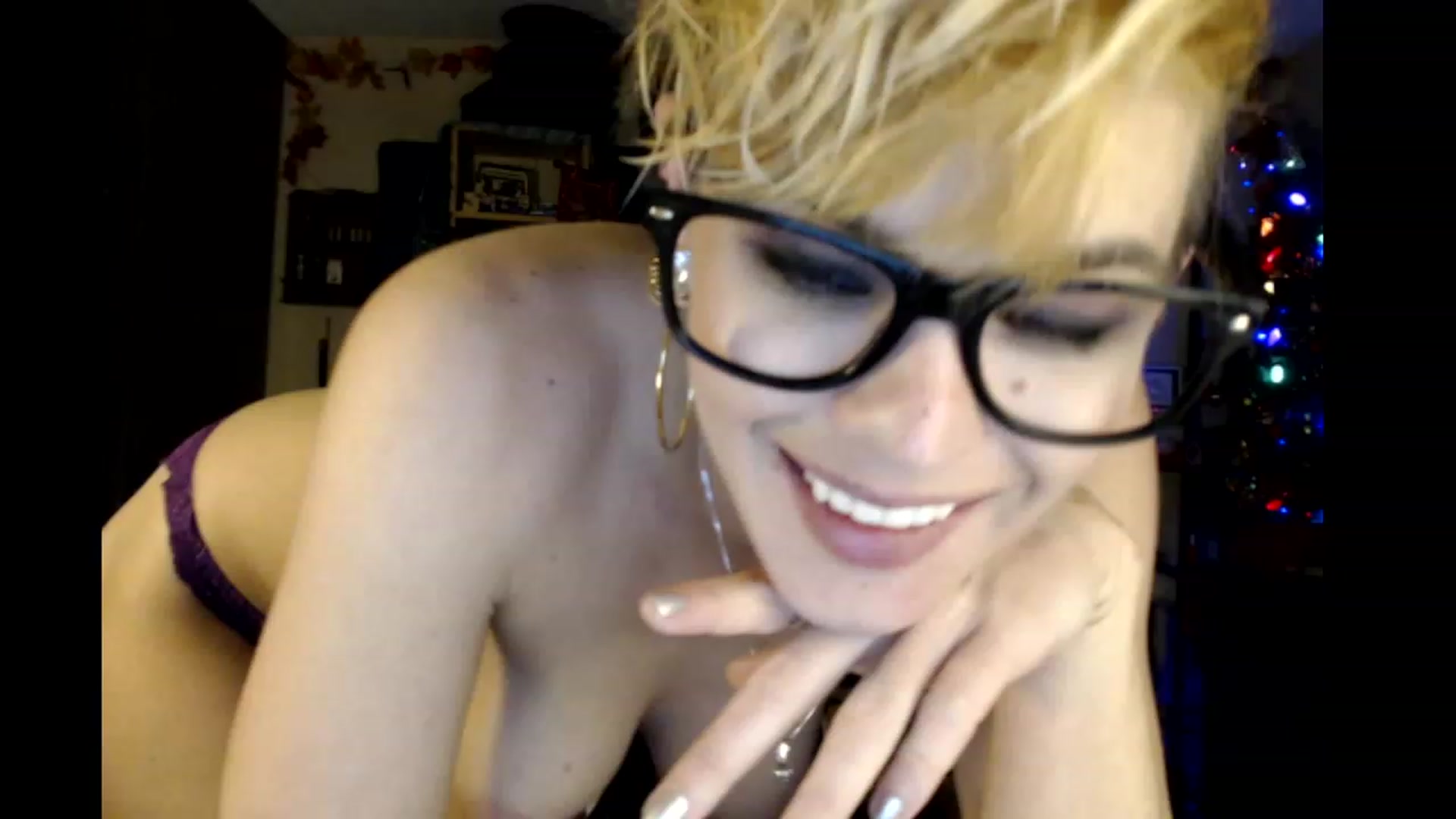 Gallery image thumbnail from Ancored's myfreecams stream on, 12/30/2023, 02:09 image 20 of 20