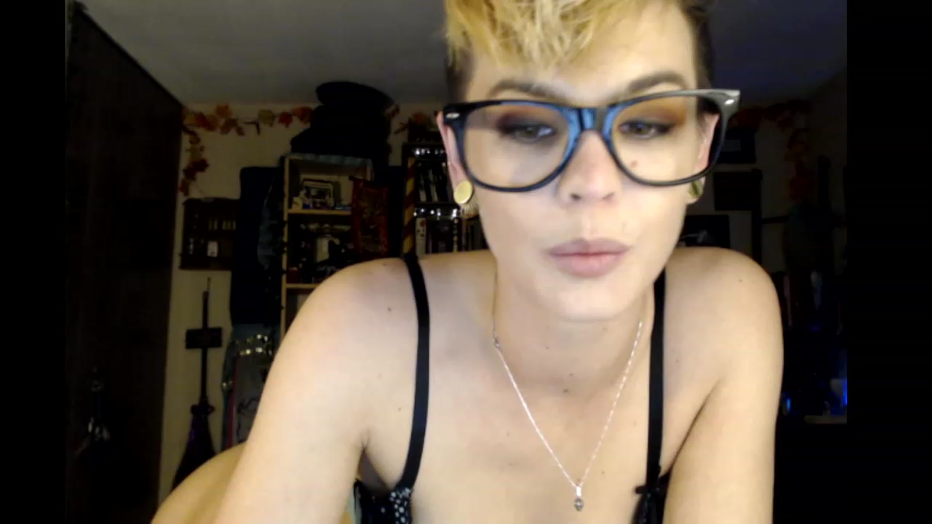 Gallery image thumbnail from Ancored's myfreecams stream on, 01/09/2024, 24:56 image 3 of 20