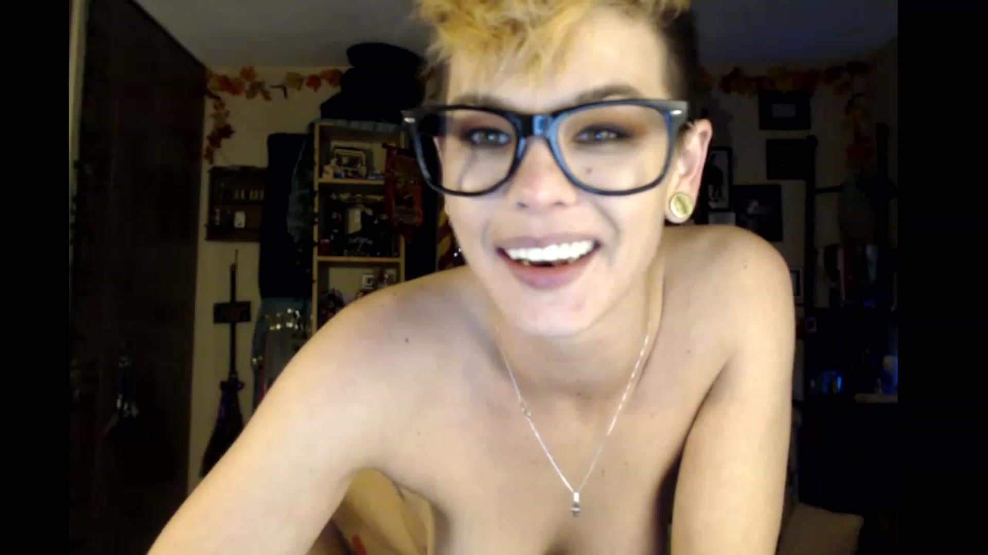Gallery image thumbnail from Ancored's myfreecams stream on, 01/09/2024, 02:35 image 11 of 20