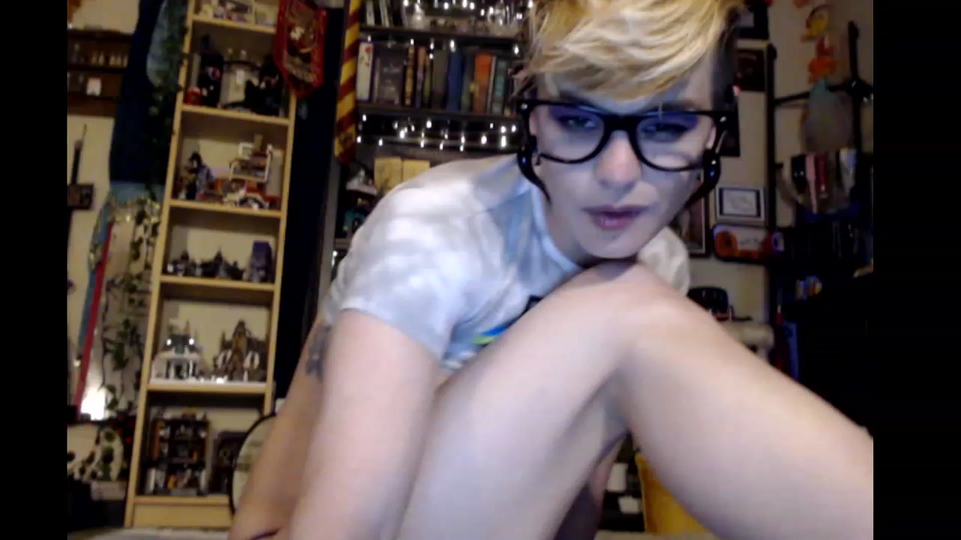 Gallery image thumbnail from Ancored's myfreecams stream on, 01/12/2024, 01:16 image 15 of 20