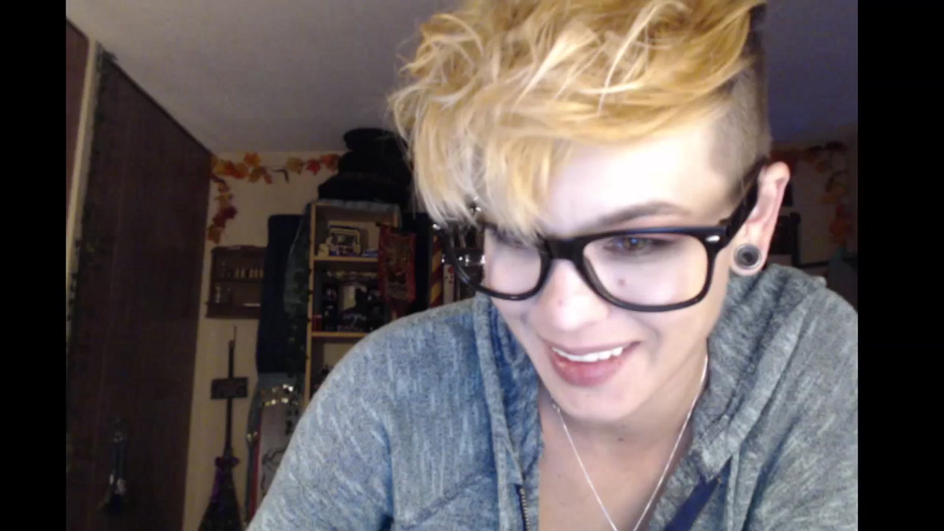 Gallery image thumbnail from Ancored's myfreecams stream on, 01/31/2024, 24:58 image 19 of 20