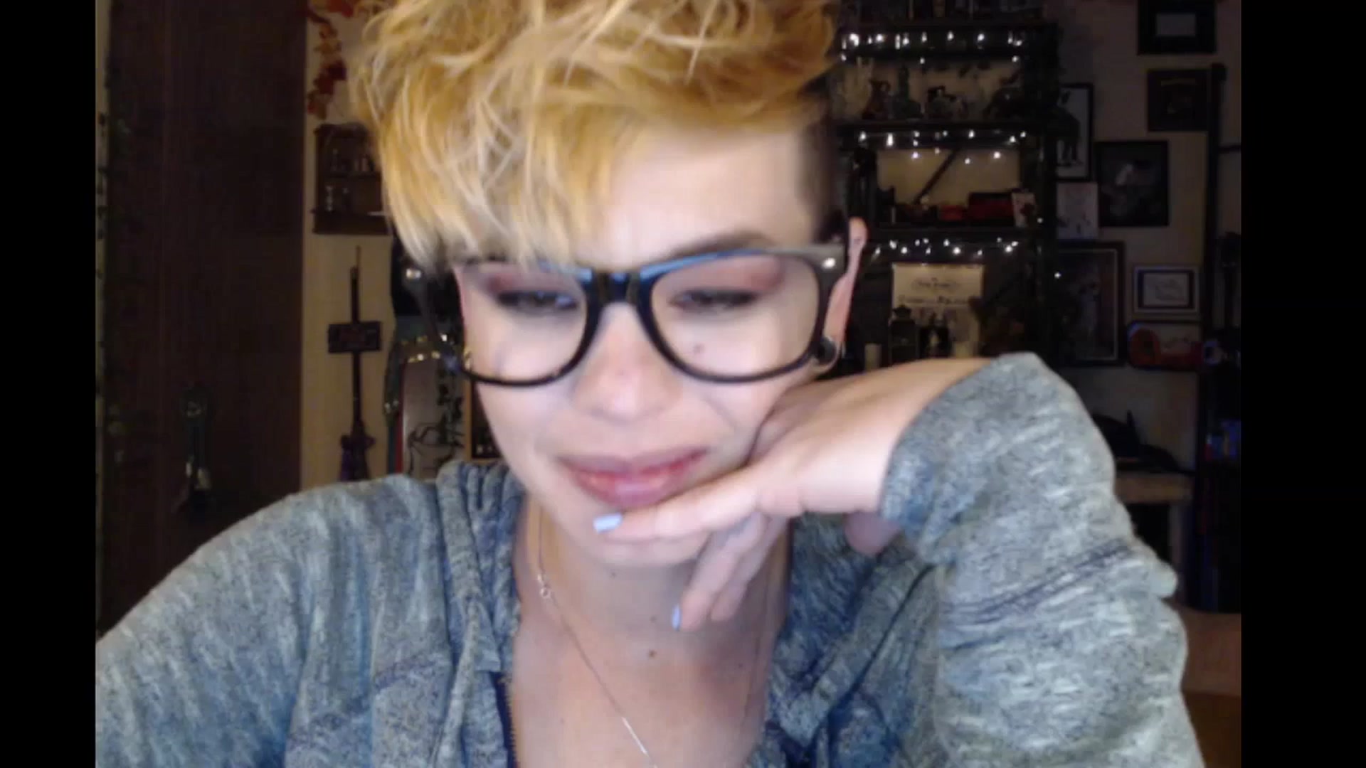 Gallery image thumbnail from Ancored's myfreecams stream on, 01/31/2024, 24:58 image 17 of 20