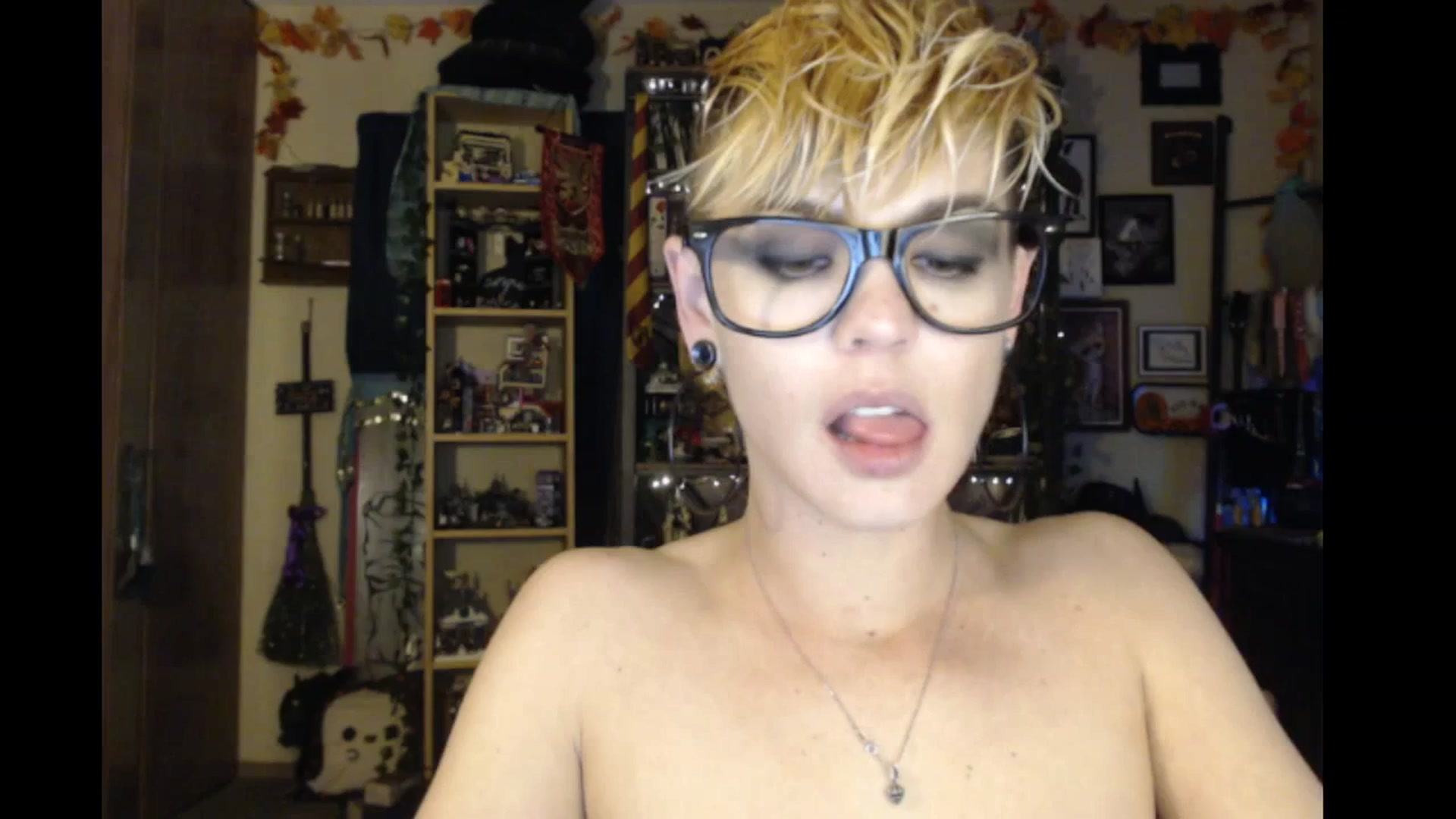 Gallery image thumbnail from Ancored's myfreecams stream on, 01/31/2024, 23:52 image 16 of 20