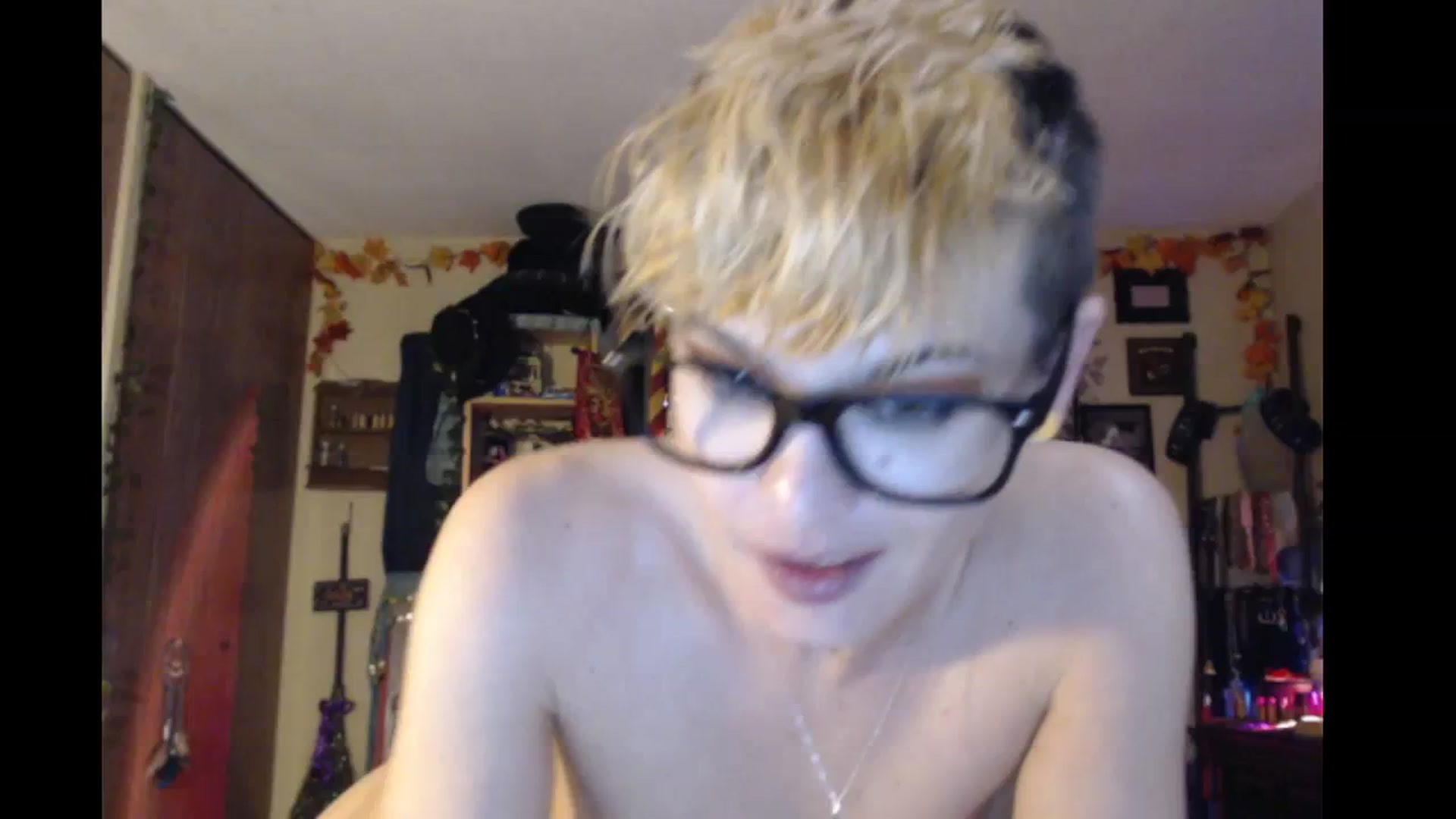 Gallery image thumbnail from Ancored's myfreecams stream on, 02/21/2024, 03:30 image 9 of 20