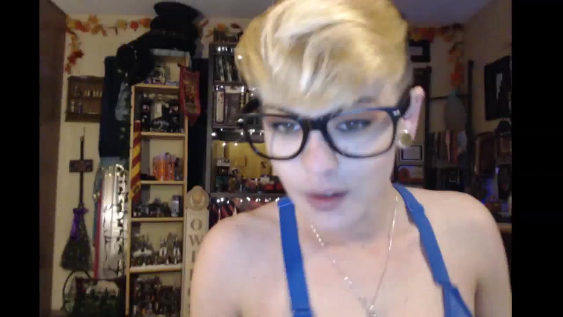 Gallery image thumbnail from Ancored's myfreecams stream on, 03/08/2024, 02:15 image 1 of 20
