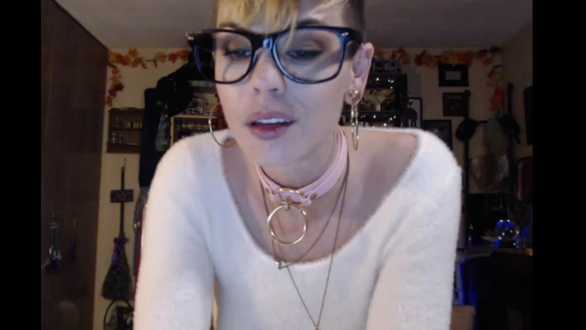 Gallery image thumbnail from Ancored's myfreecams stream on, 03/15/2024, 01:56 image 12 of 20