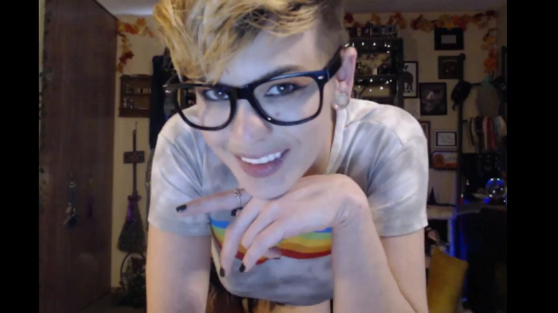 Gallery image thumbnail from Ancored's myfreecams stream on, 03/26/2024, 19:34 image 12 of 20