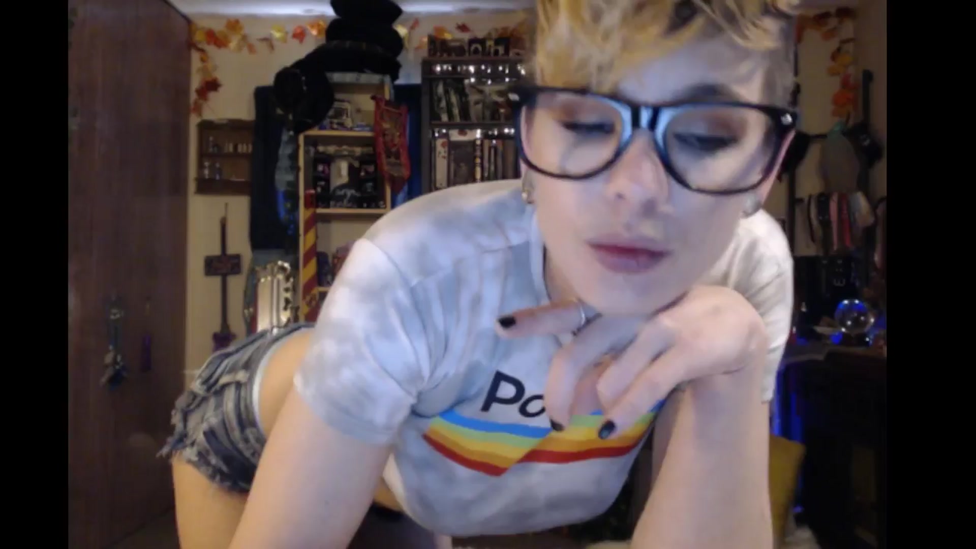 Gallery image thumbnail from Ancored's myfreecams stream on, 03/26/2024, 19:34 image 1 of 20