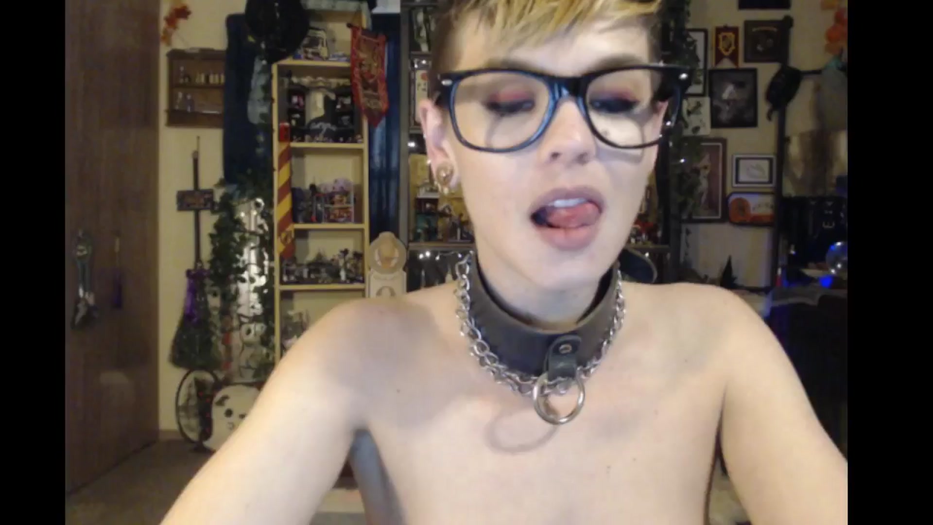 Gallery image thumbnail from Ancored's myfreecams stream on, 05/07/2024, 01:43 image 18 of 20