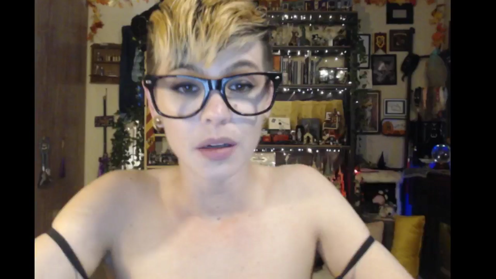 Gallery image thumbnail from Ancored's myfreecams stream on, 05/08/2024, 24:57 image 15 of 20