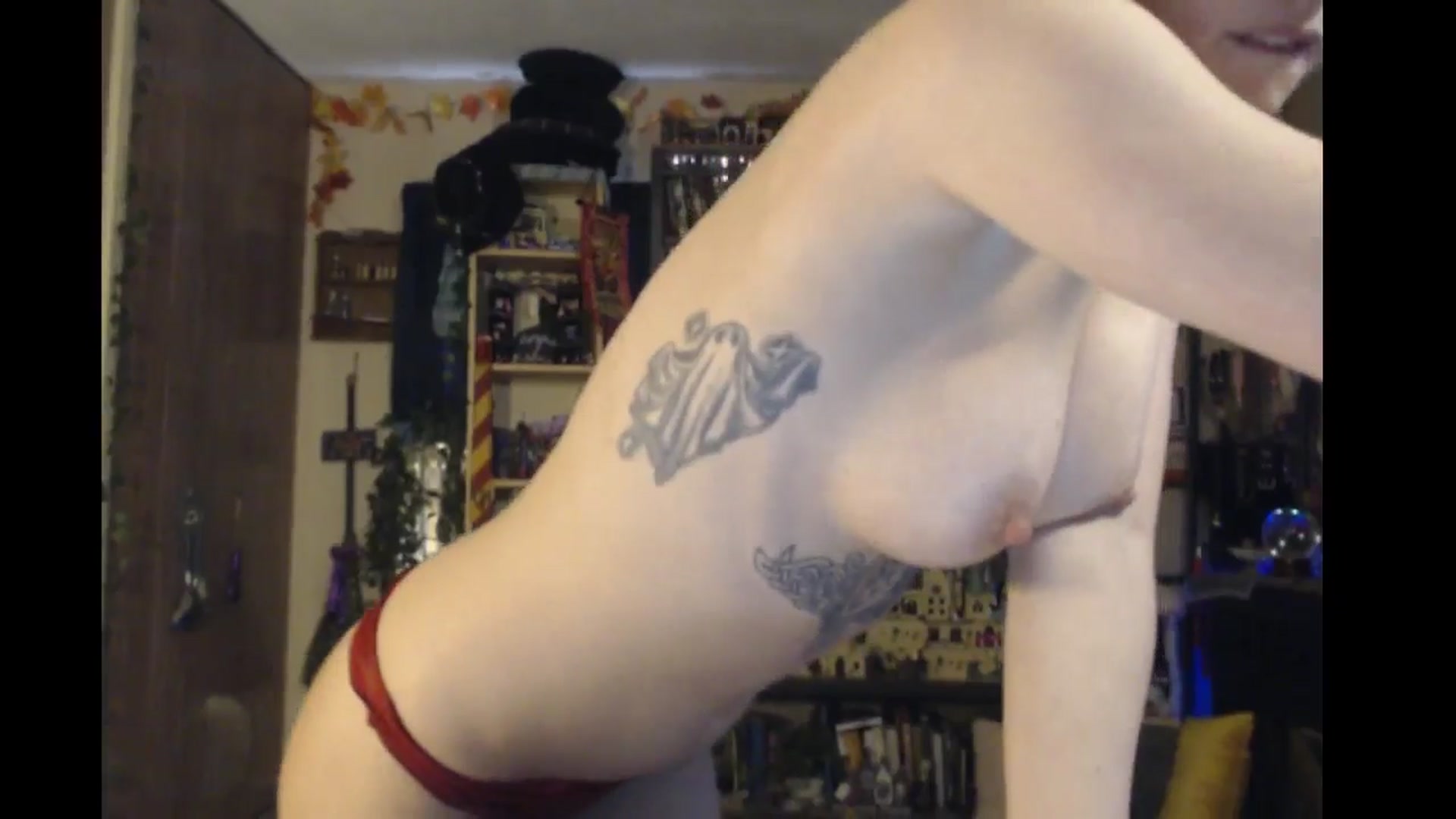 Gallery image thumbnail from Ancored's myfreecams stream on, 05/09/2024, 01:21 image 11 of 20
