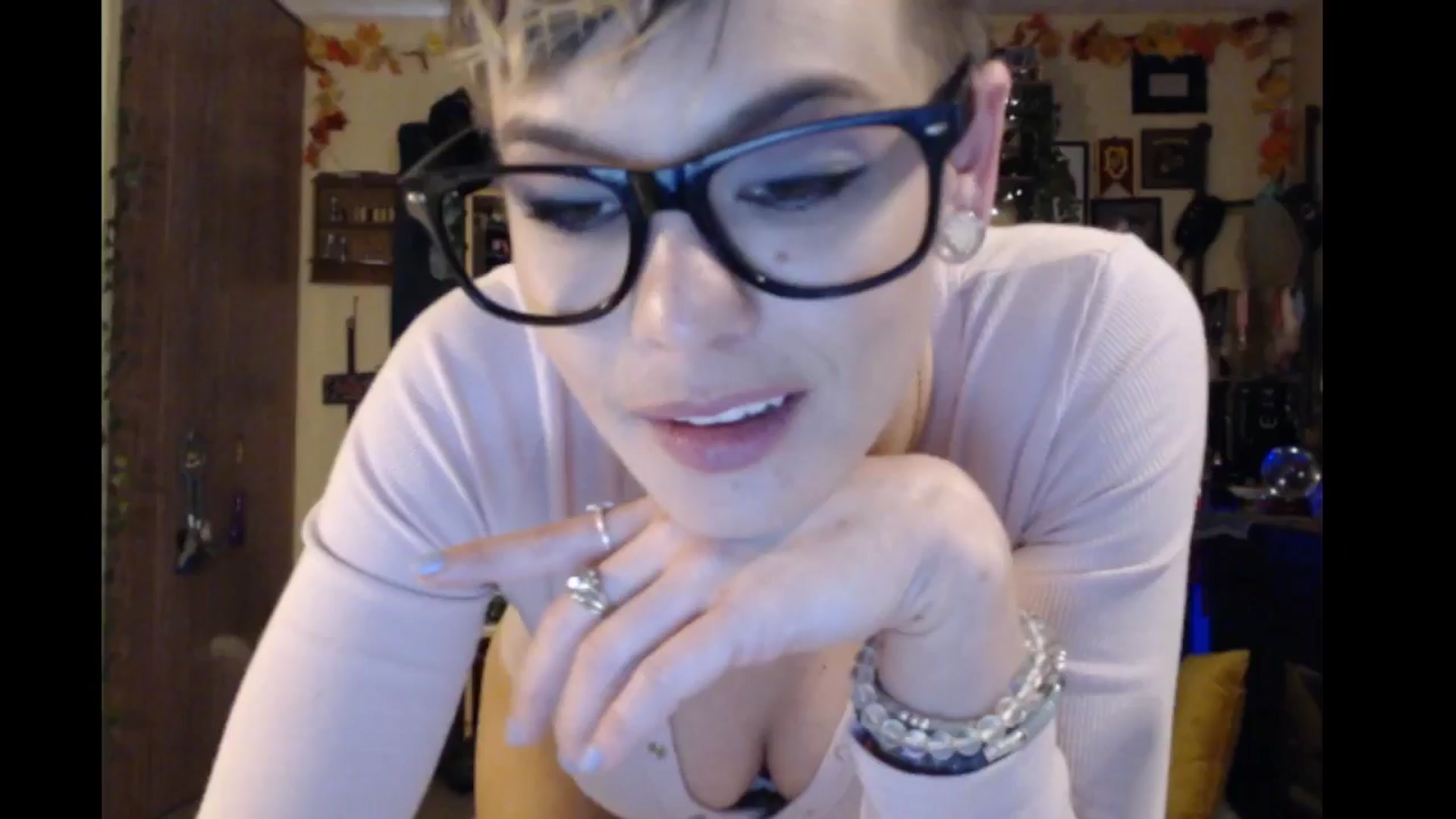 Gallery image thumbnail from Ancored's myfreecams stream on, 05/09/2024, 23:51 image 7 of 20