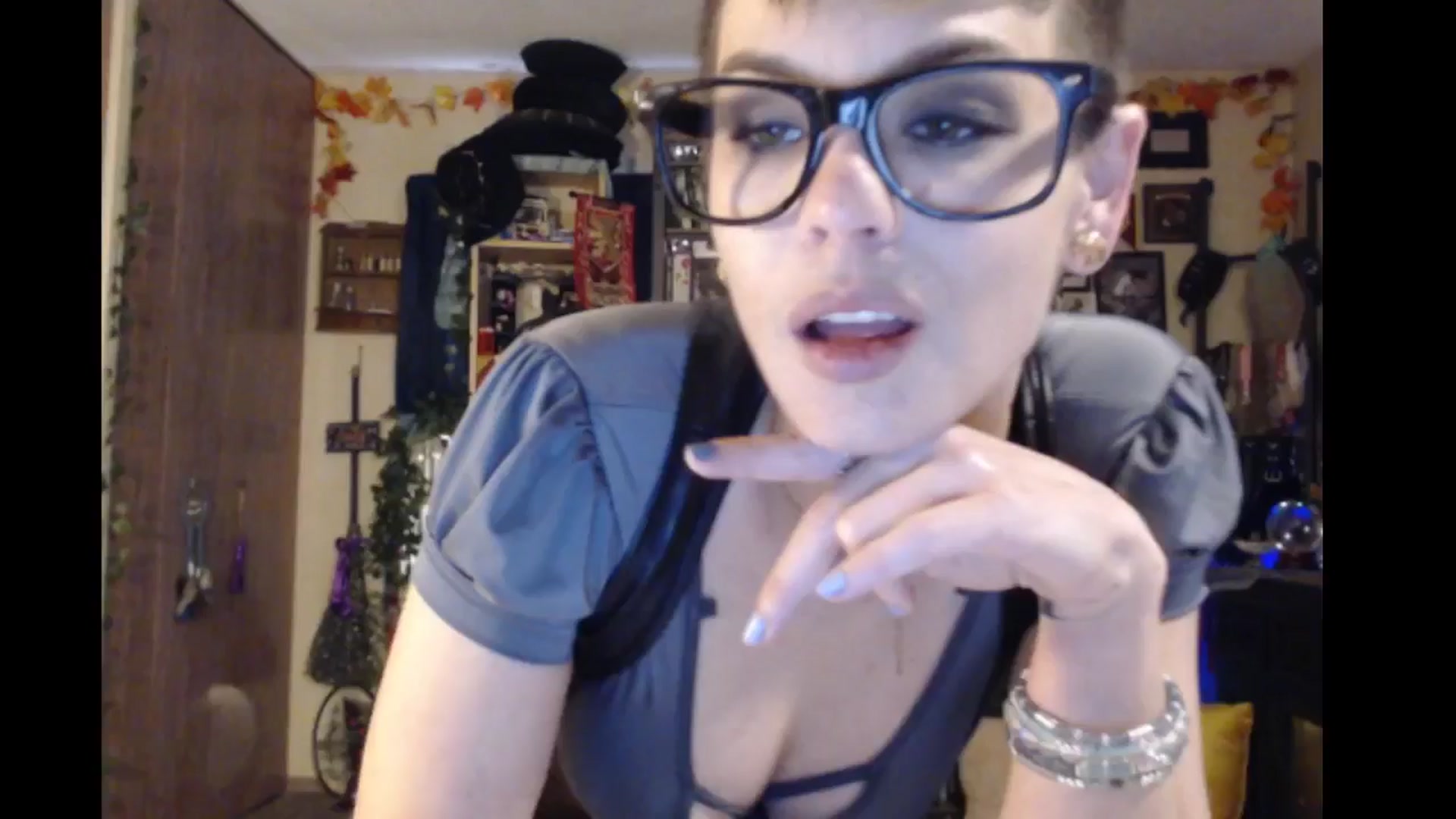 Gallery image thumbnail from Ancored's myfreecams stream on, 05/14/2024, 24:48 image 1 of 20