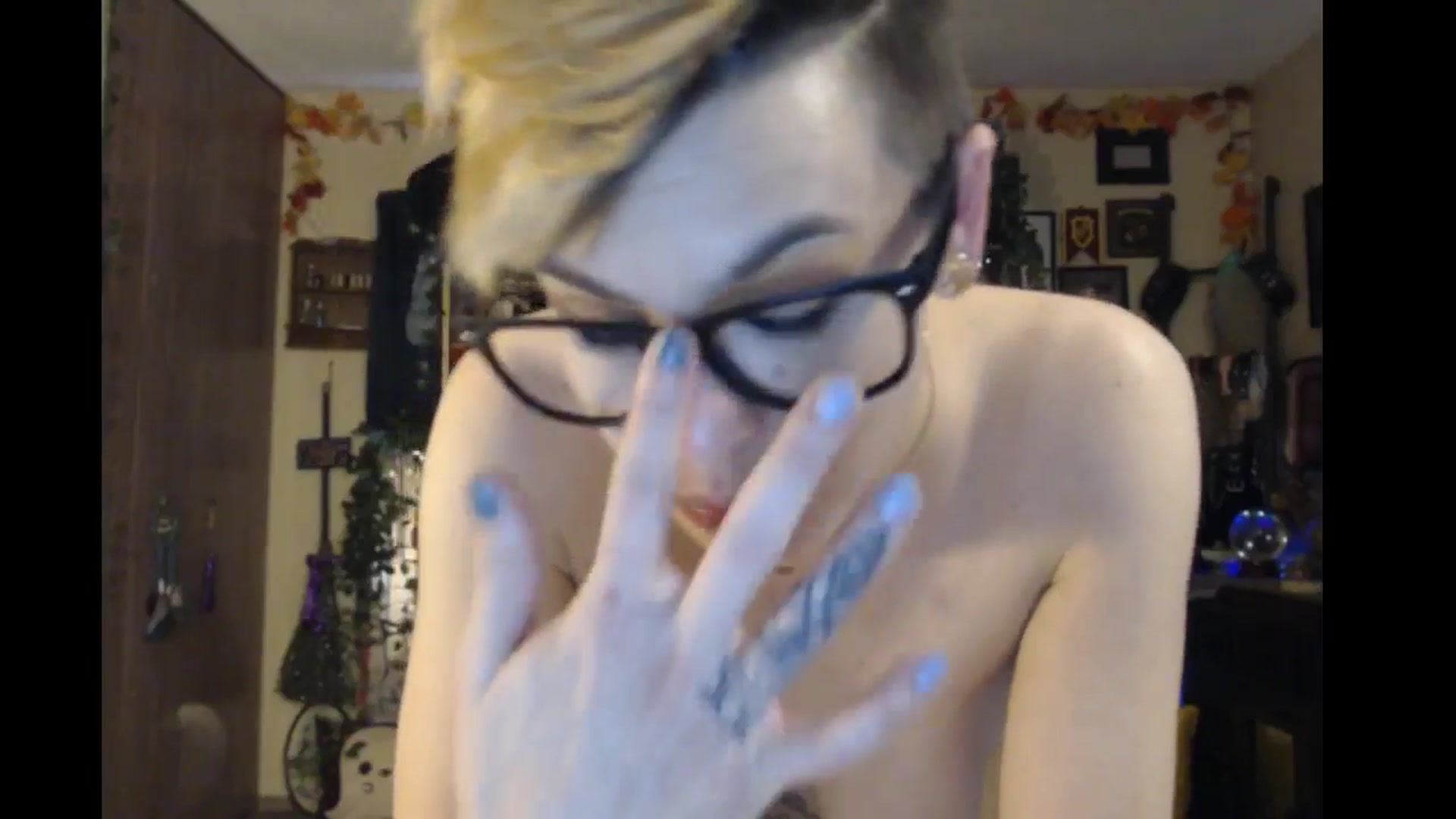 Gallery image thumbnail from Ancored's myfreecams stream on, 05/15/2024, 01:17 image 20 of 20