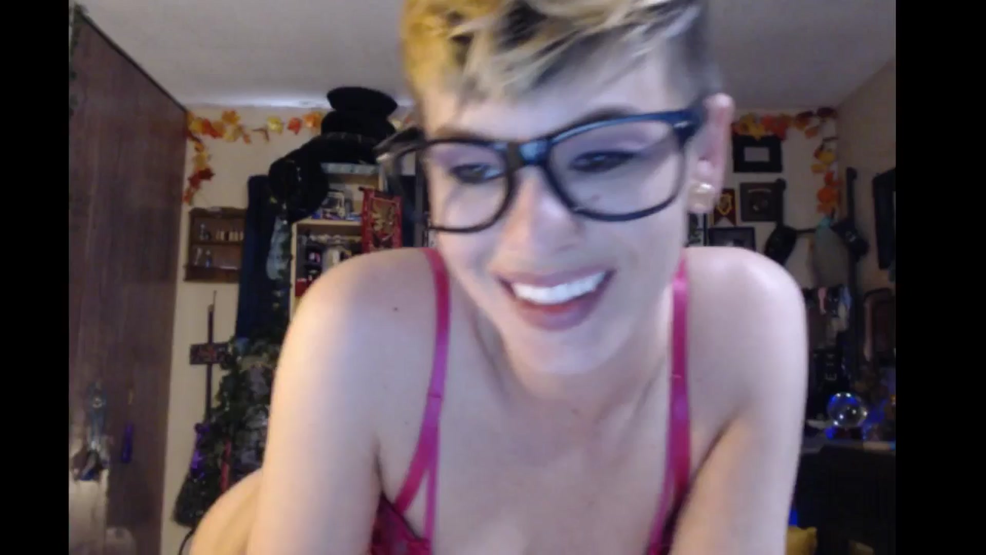 Gallery image thumbnail from Ancored's myfreecams stream on, 05/21/2024, 24:00 image 5 of 20